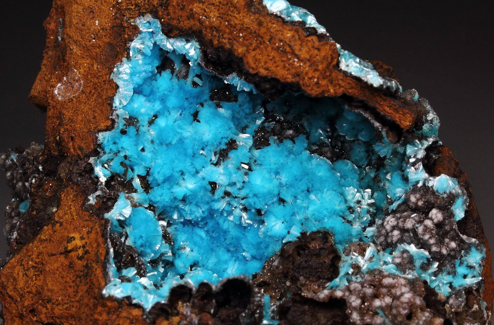 AURICHALCITE