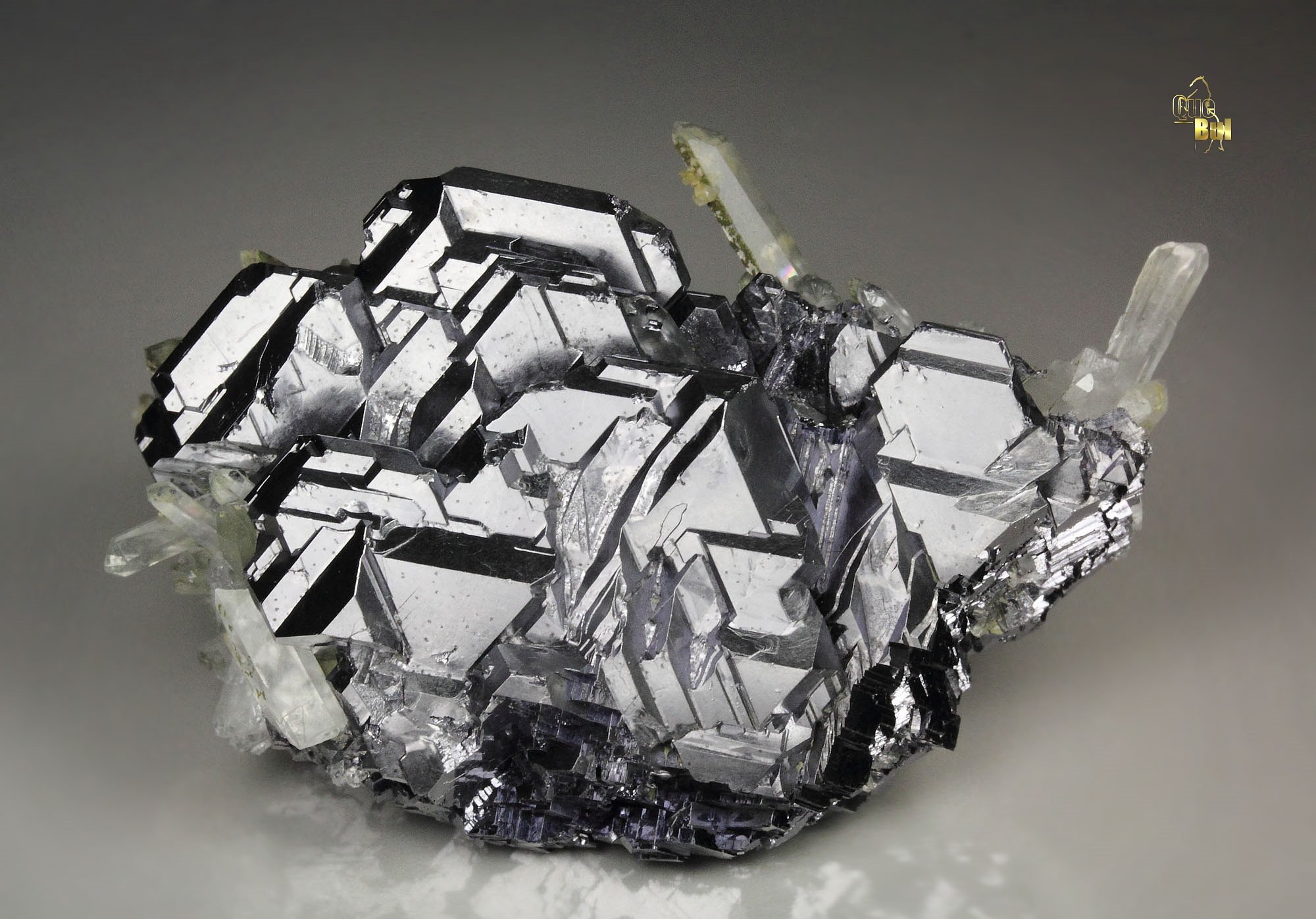 GALENA - SPINEL LAW TWIN, QUARTZ