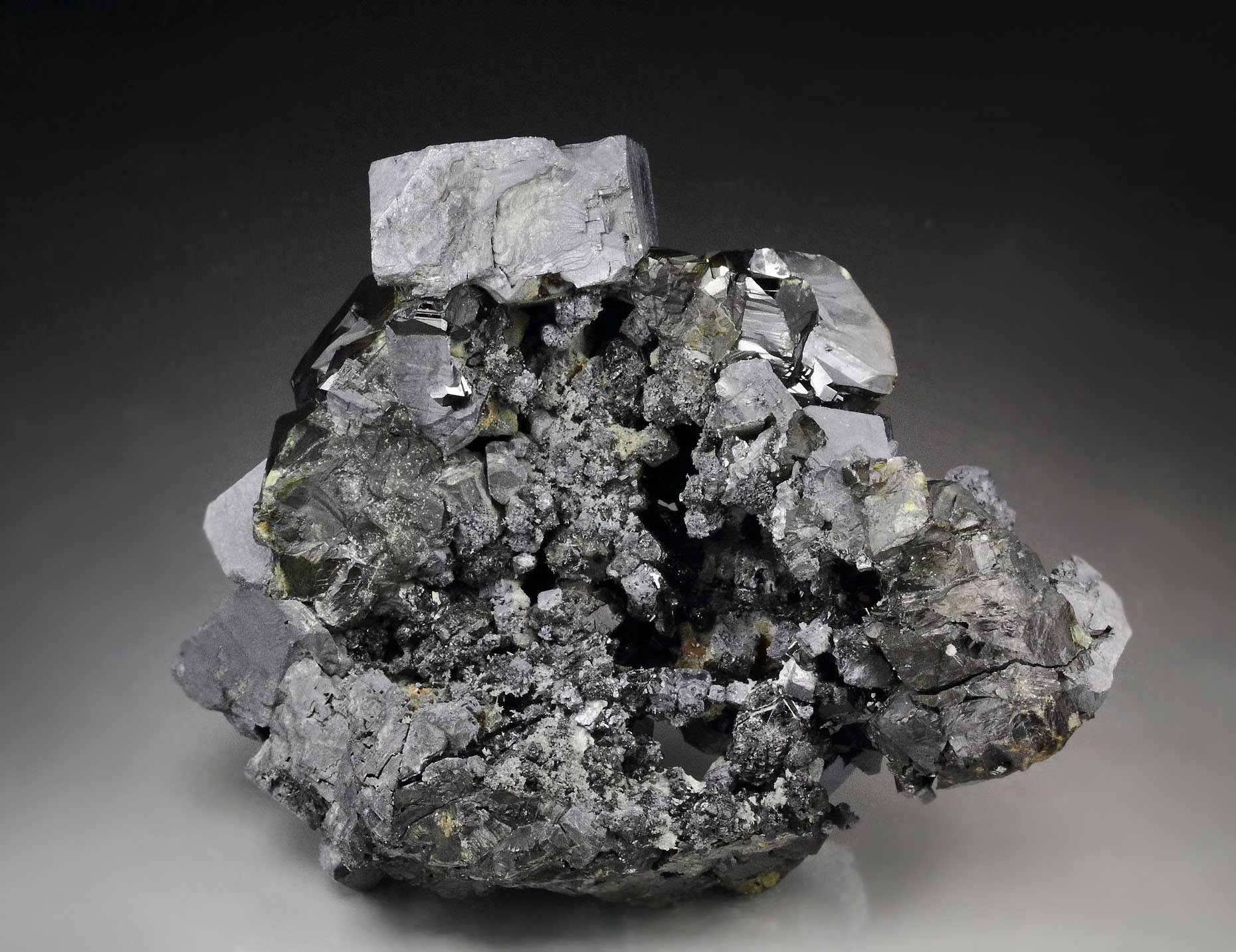 twinned GALENA, gemmy SPHALERITE var. CLEIOPHANE