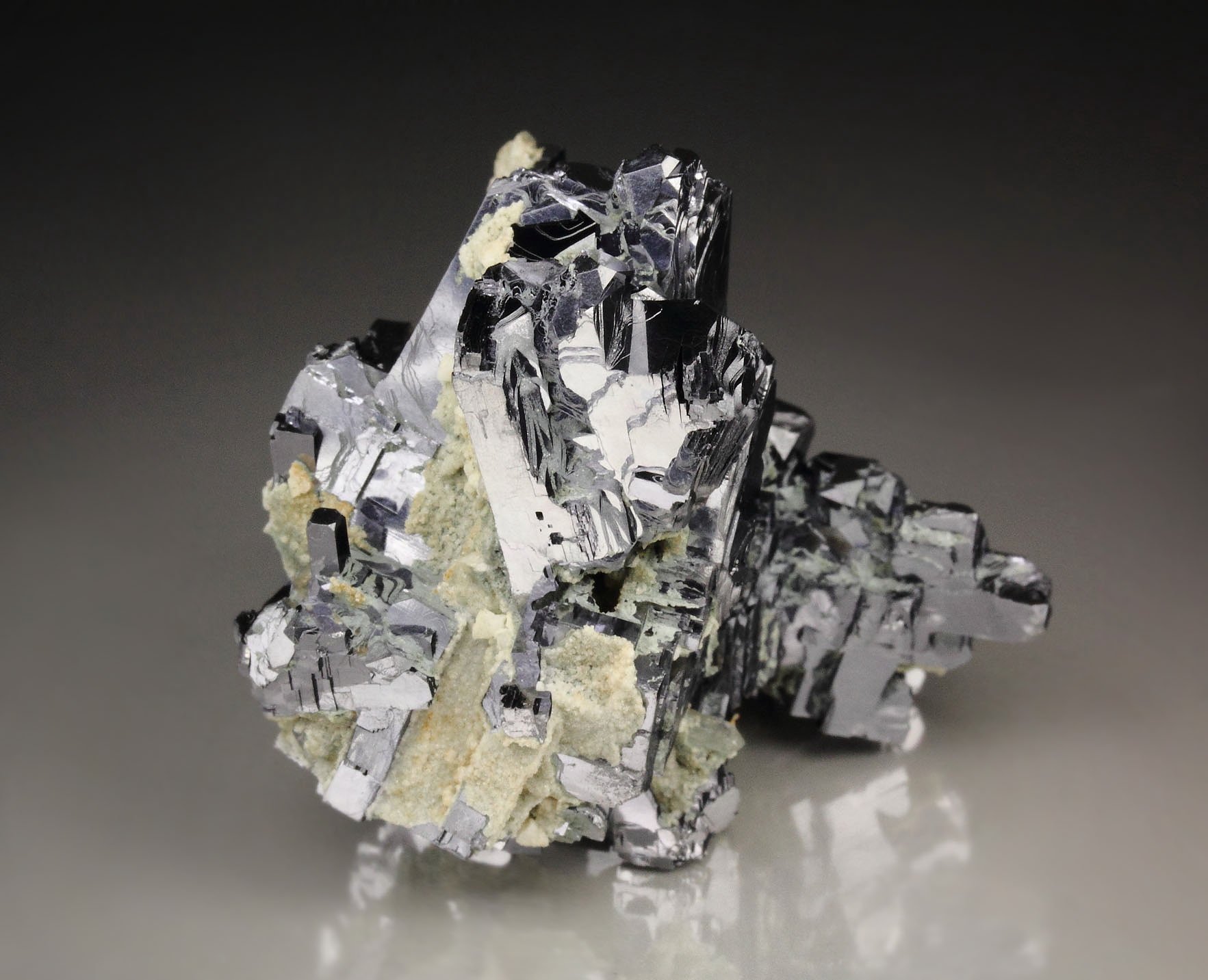 skeletal GALENA