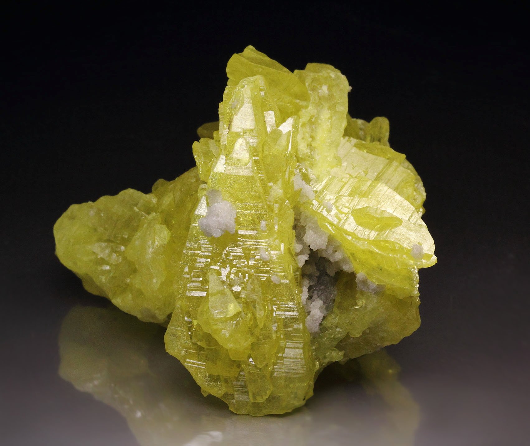 SULPHUR, ARAGONITE