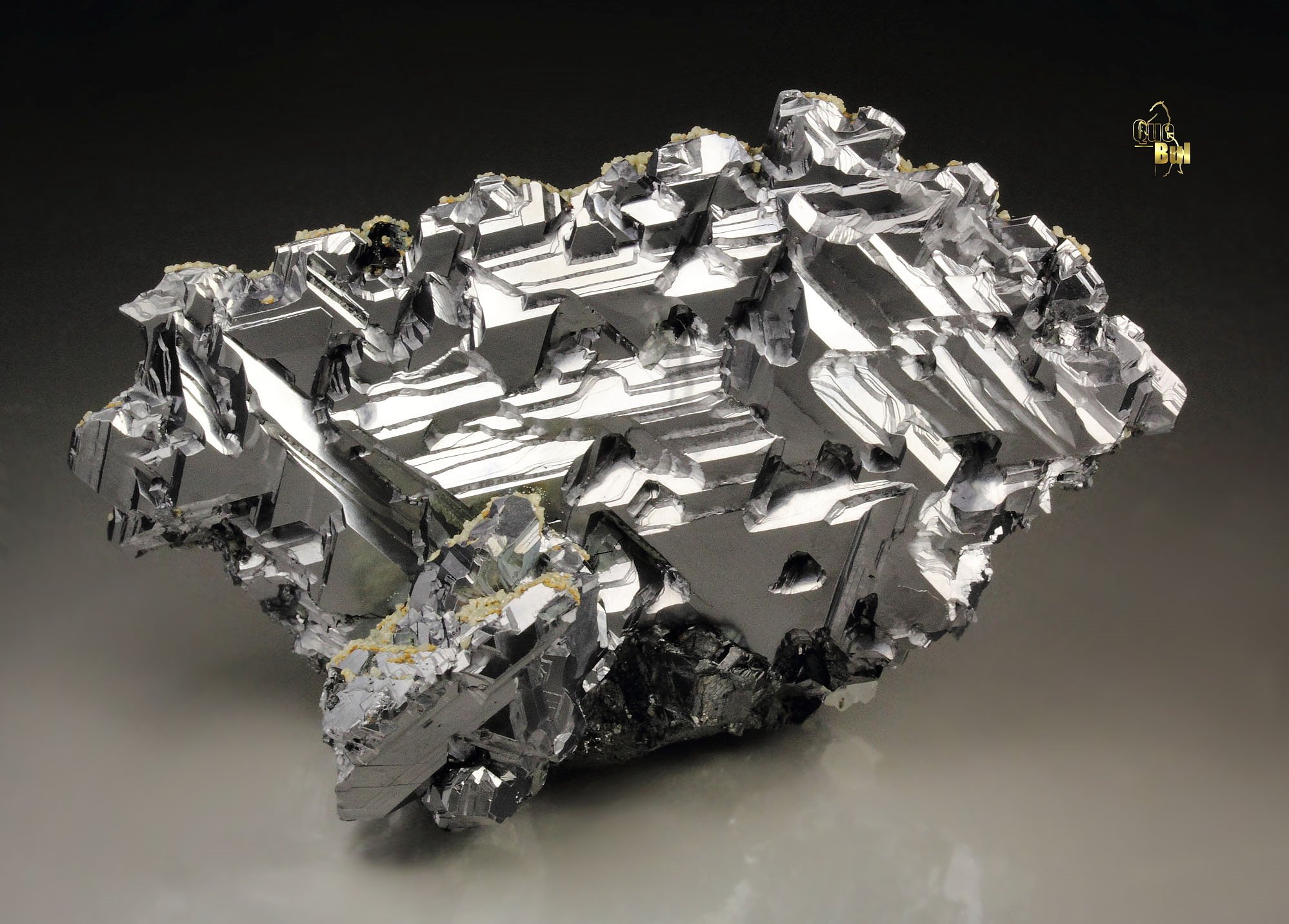 GALENA - SPINEL LAW TWIN, QUARTZ