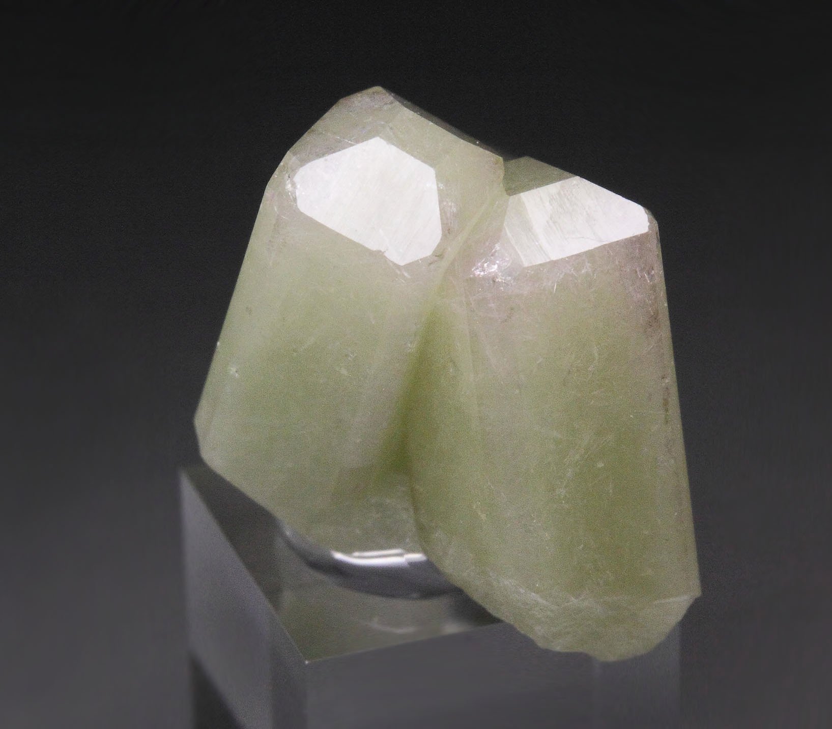 opaque VESUVIANITE