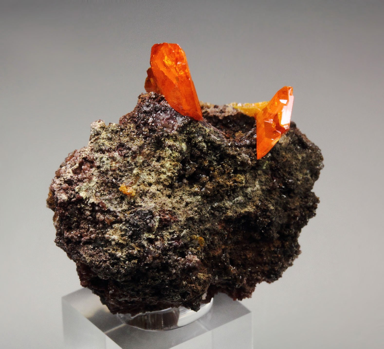 WULFENITE