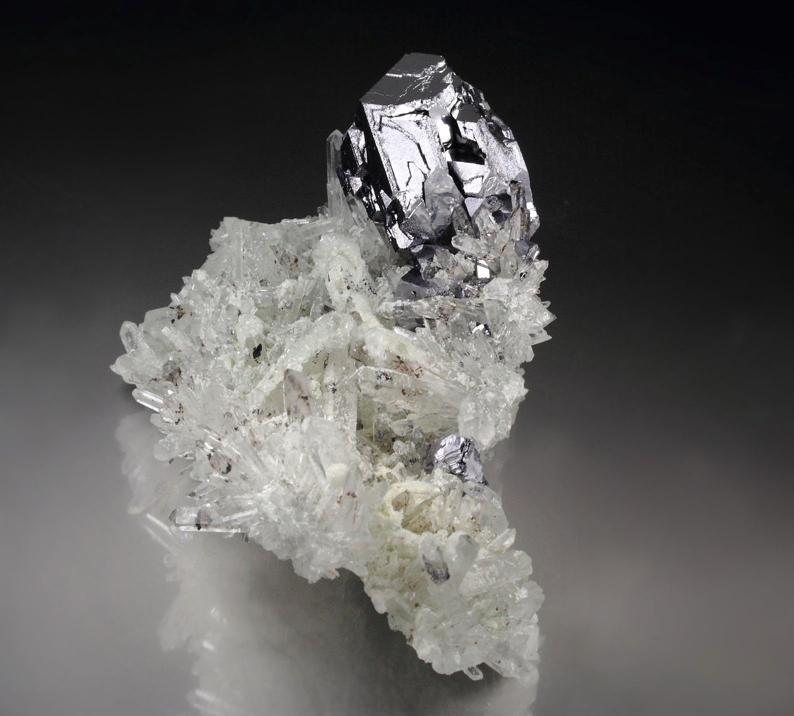 skeletal GALENA, QUARTZ var. JAPAN LAW TWIN, CALCITE