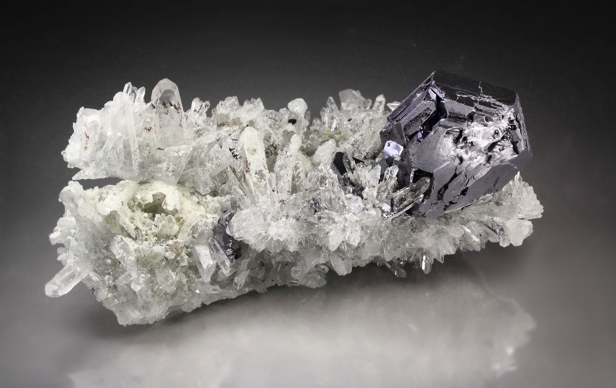 skeletal GALENA, QUARTZ var. JAPAN LAW TWIN, CALCITE