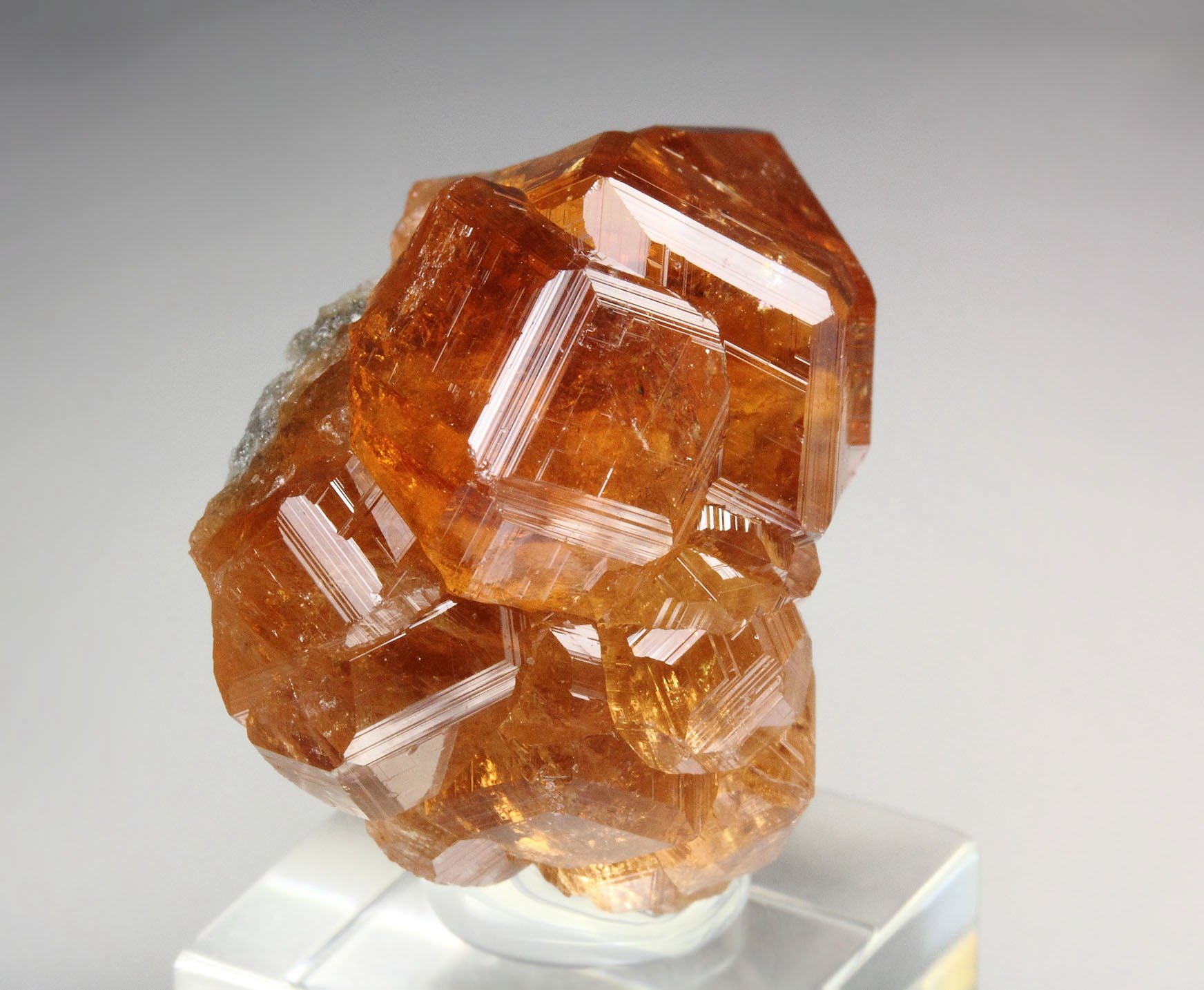 gem GARNET var. GROSSULAR