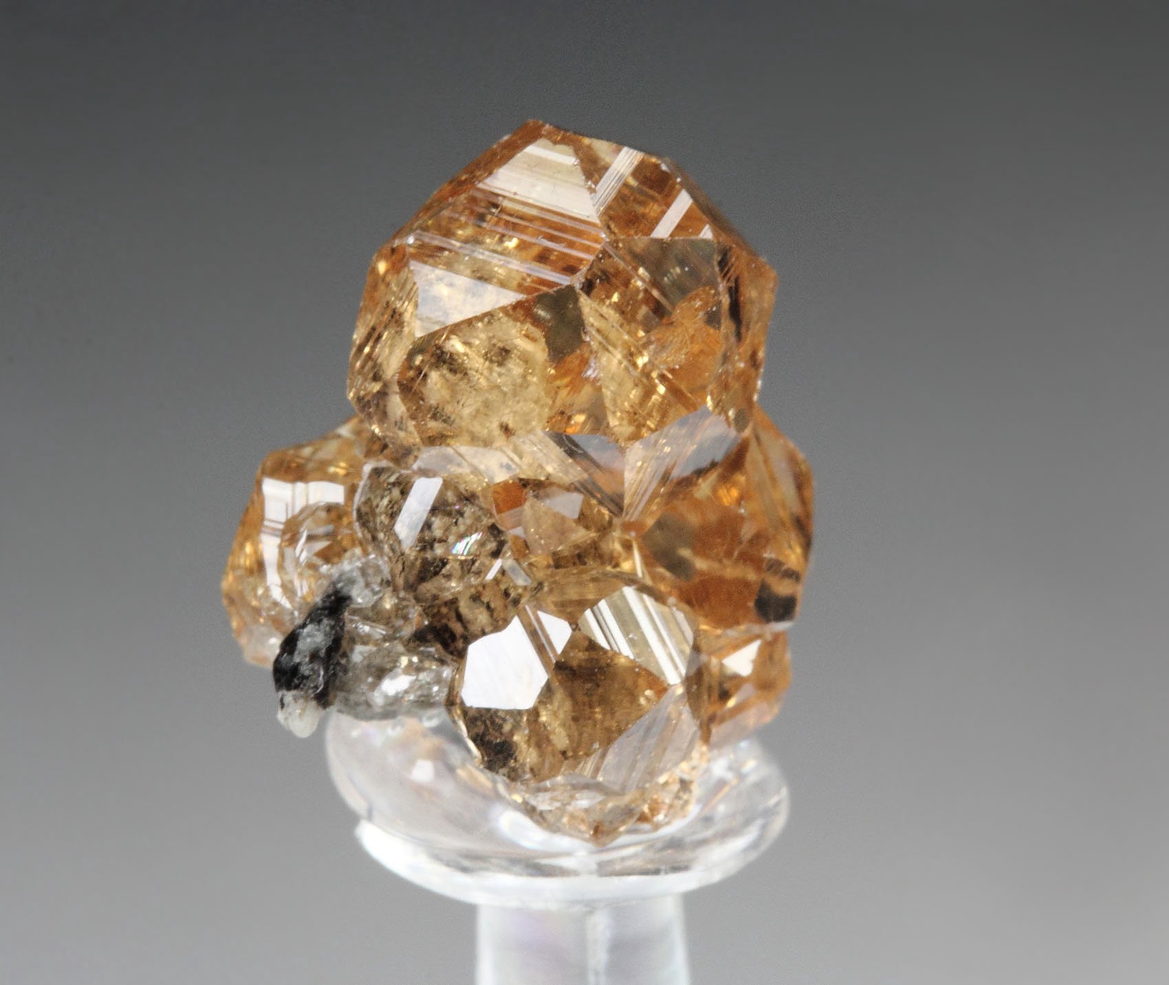 gem GARNET var. GROSSULAR