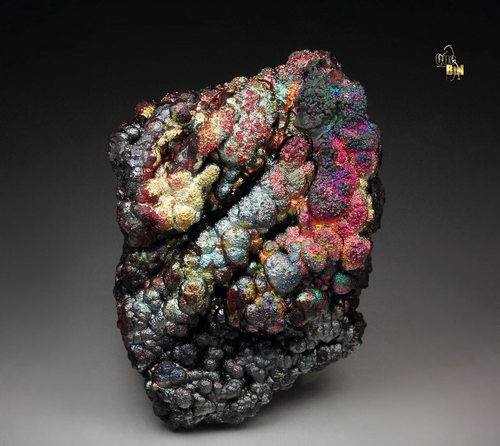 iridescent GOETHITE