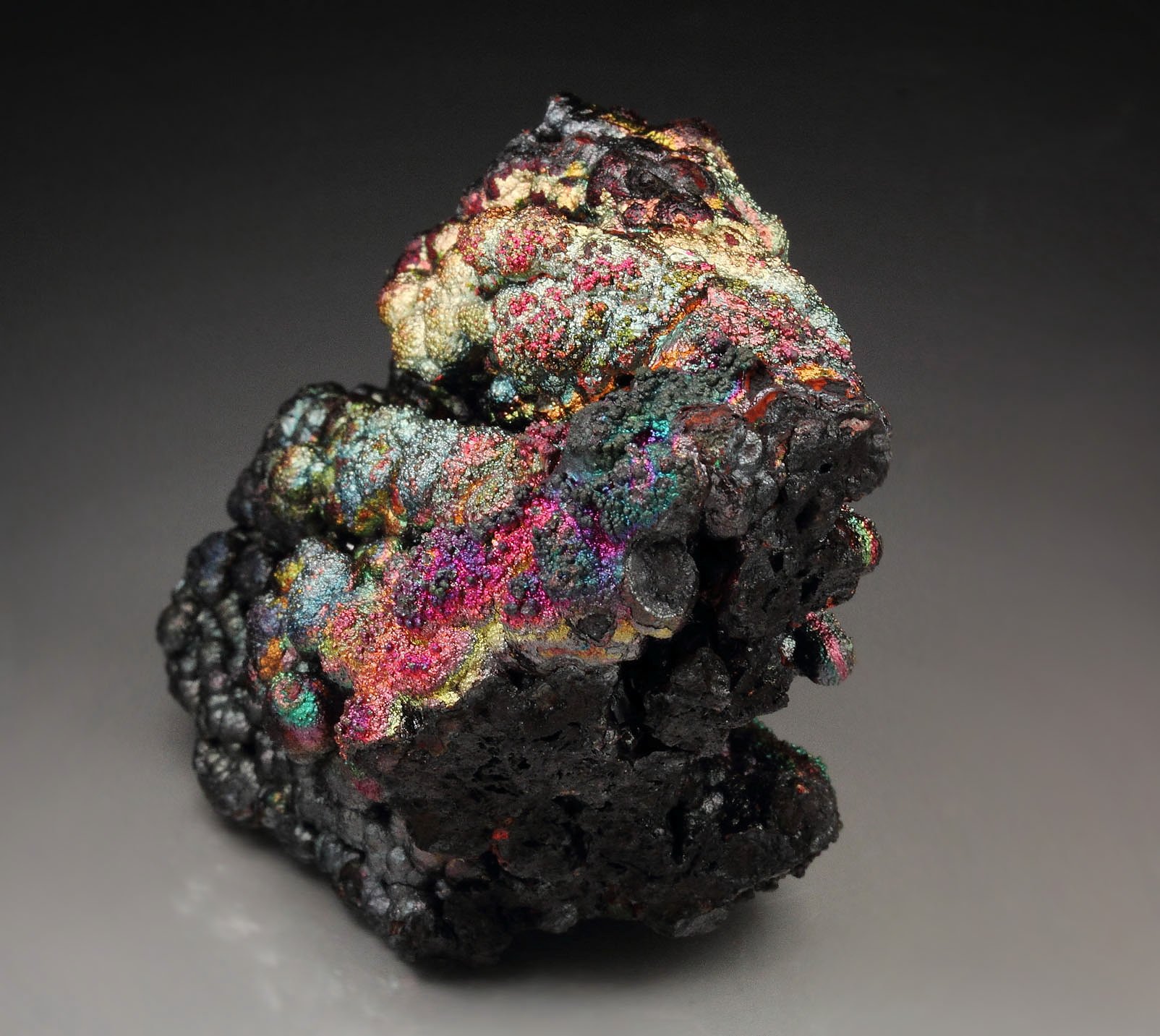 iridescent GOETHITE