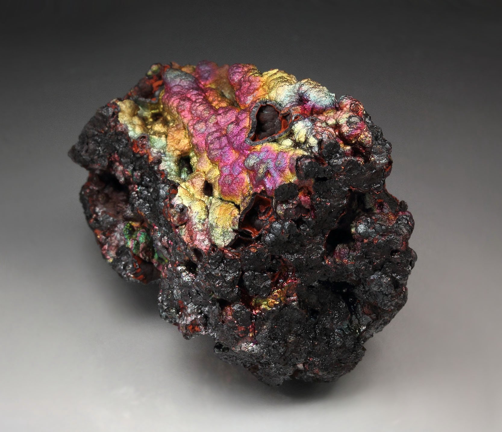 iridescent GOETHITE