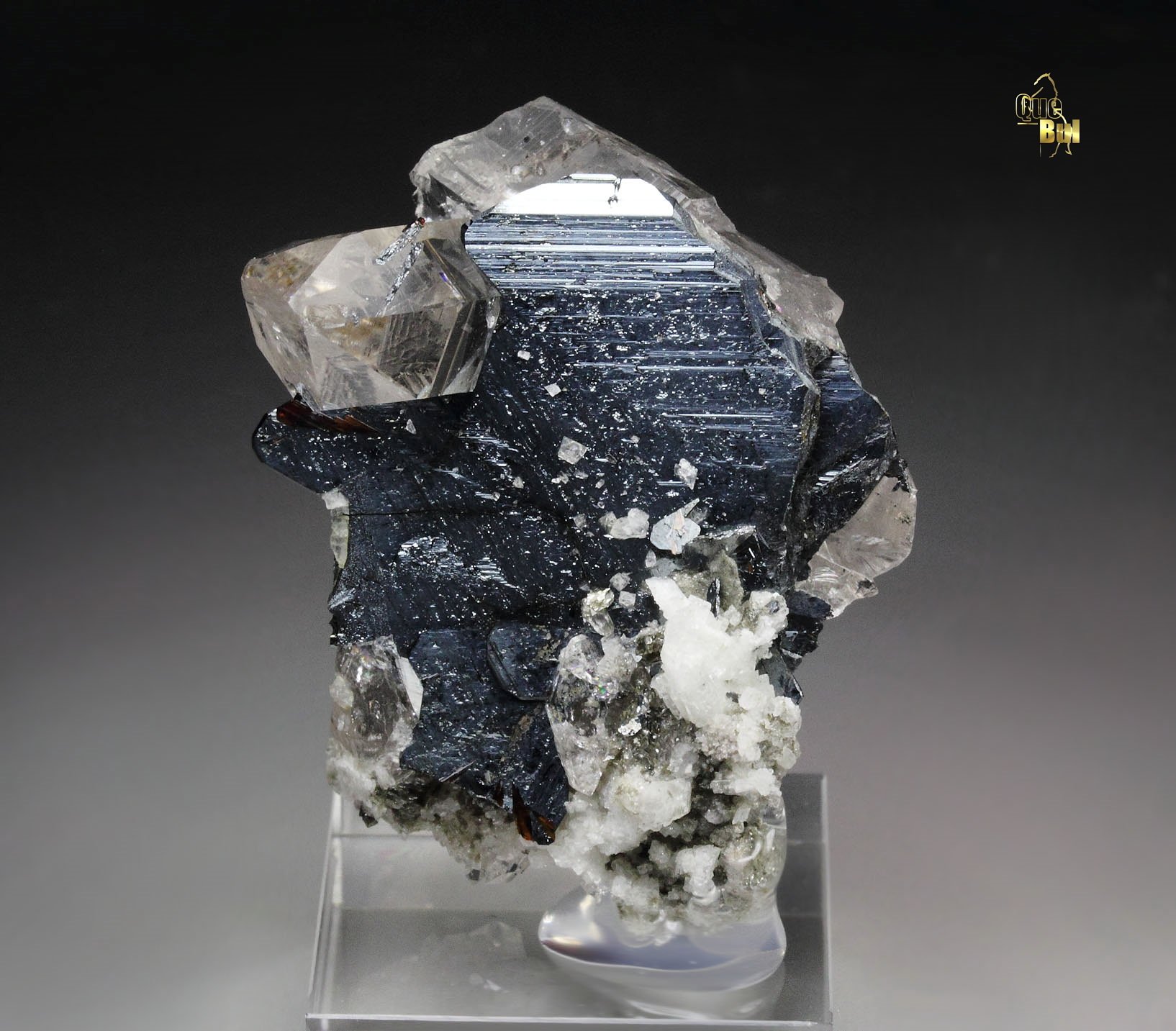 HEMATITE, QUARTZ, RUTILE