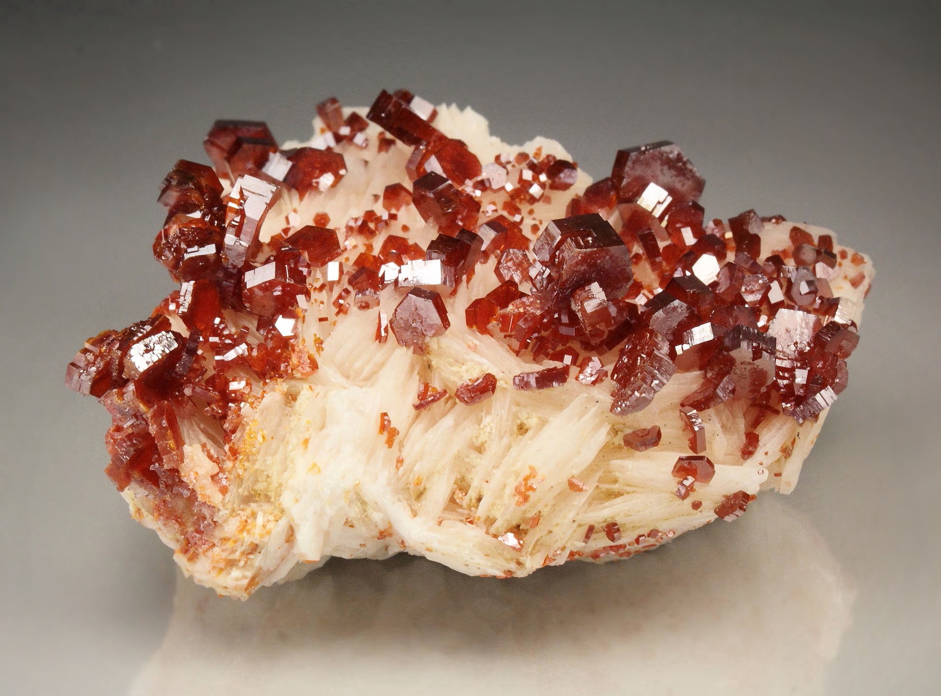 VANADINITE, BARYTE