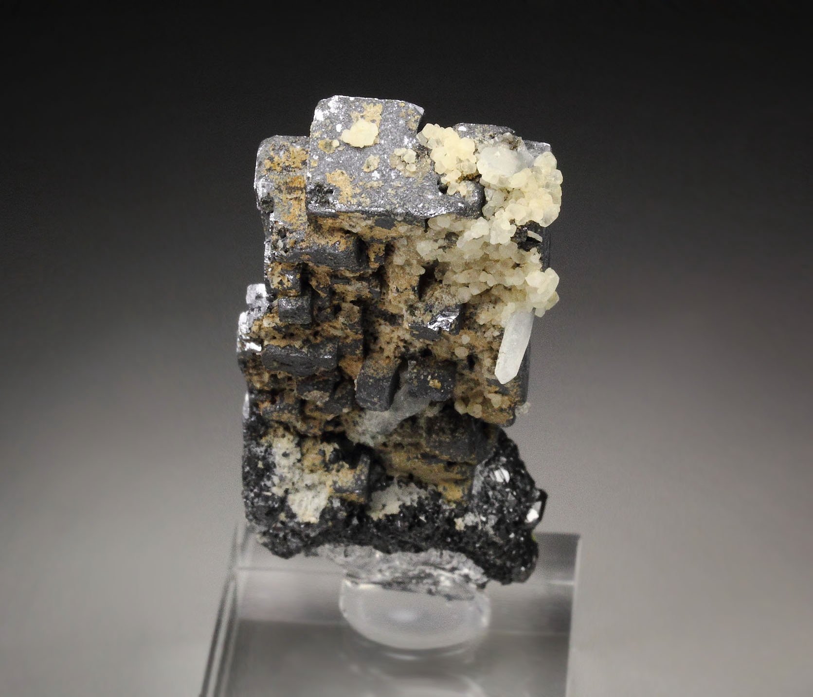 skeletal GALENA, SPHALERITE, QUARTZ