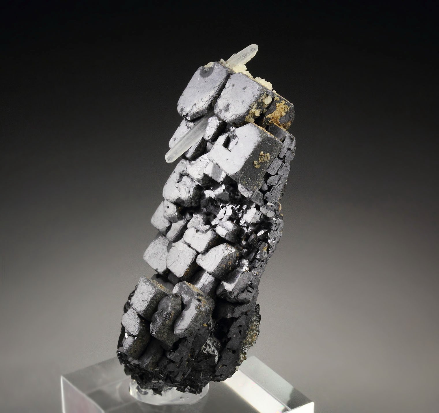 skeletal GALENA, SPHALERITE, QUARTZ