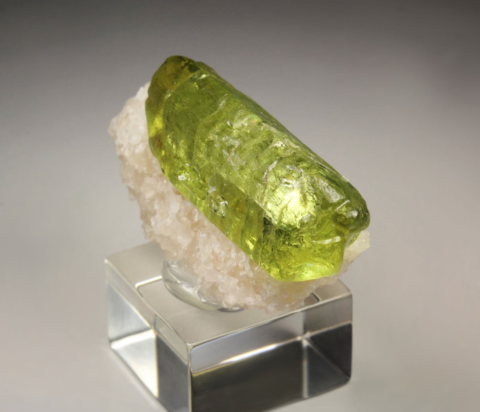 gem FLUORAPATITE bi-terminated