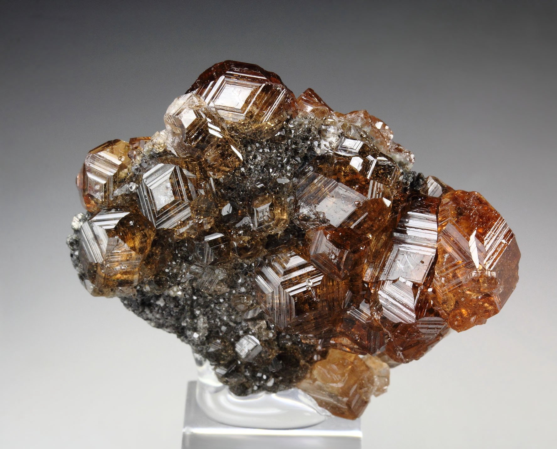 gem GARNET var. GROSSULAR, CLINOCHLORE