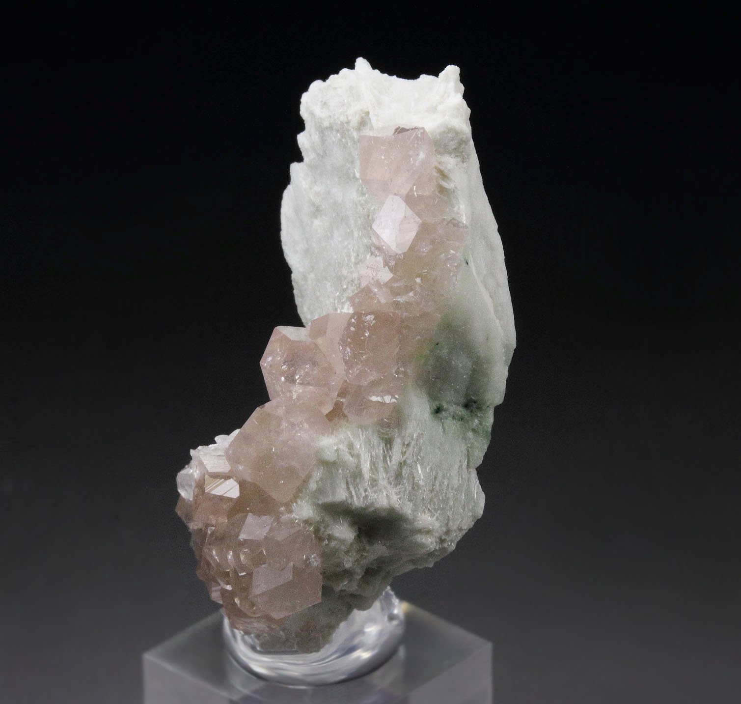 gem pink GARNET var. GROSSULAR, DIOPSIDE