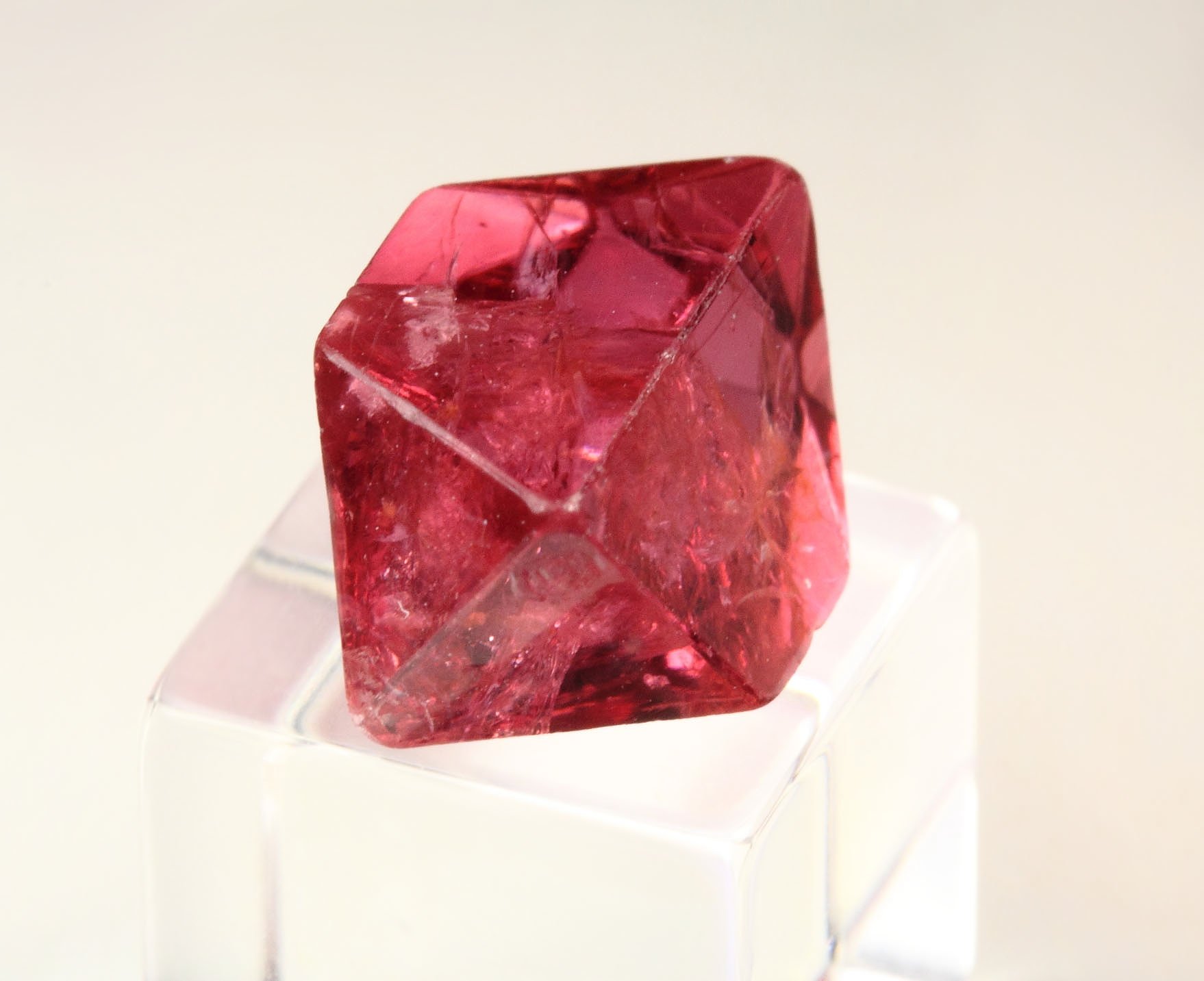 gem SPINEL