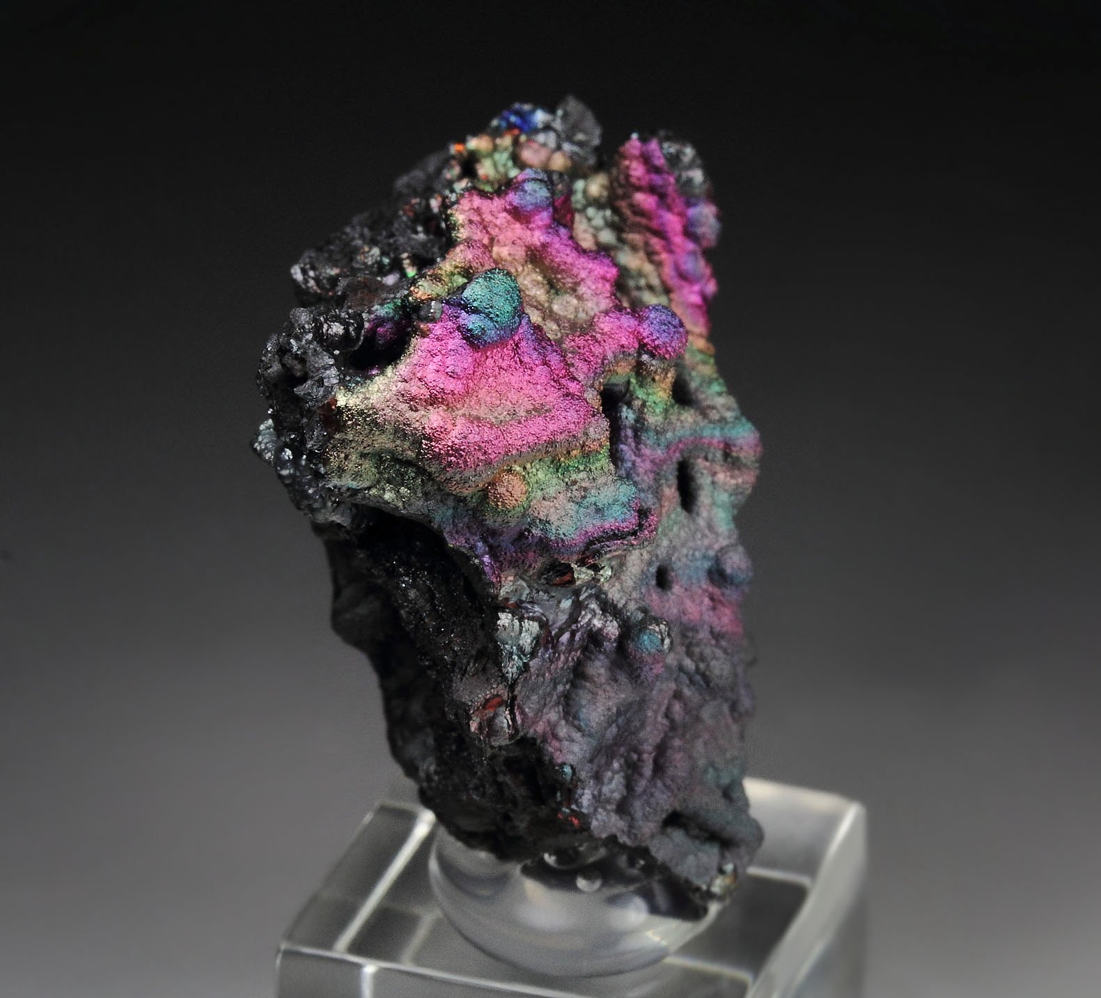 iridescent GOETHITE