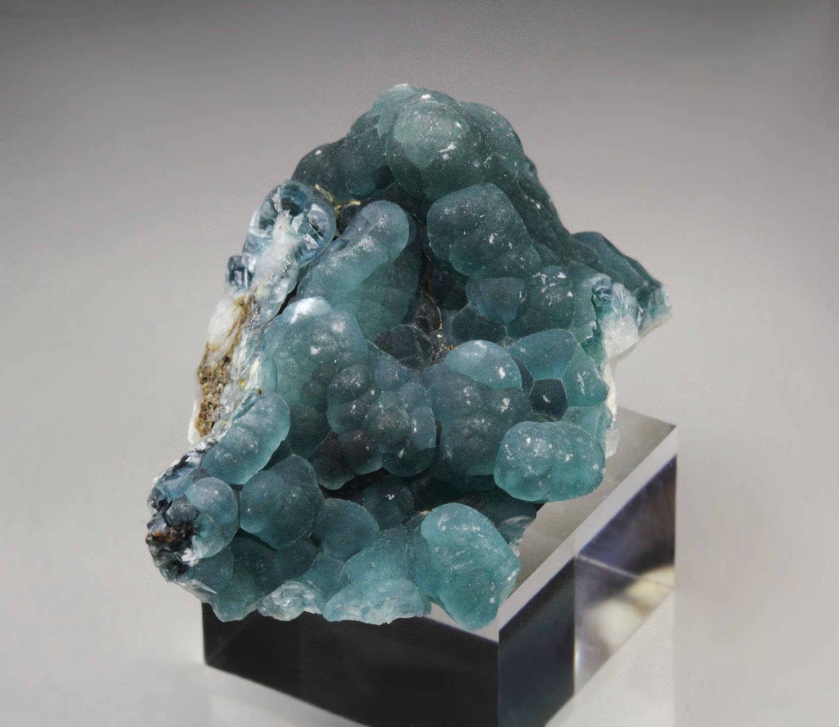 PLUMBOGUMMITE