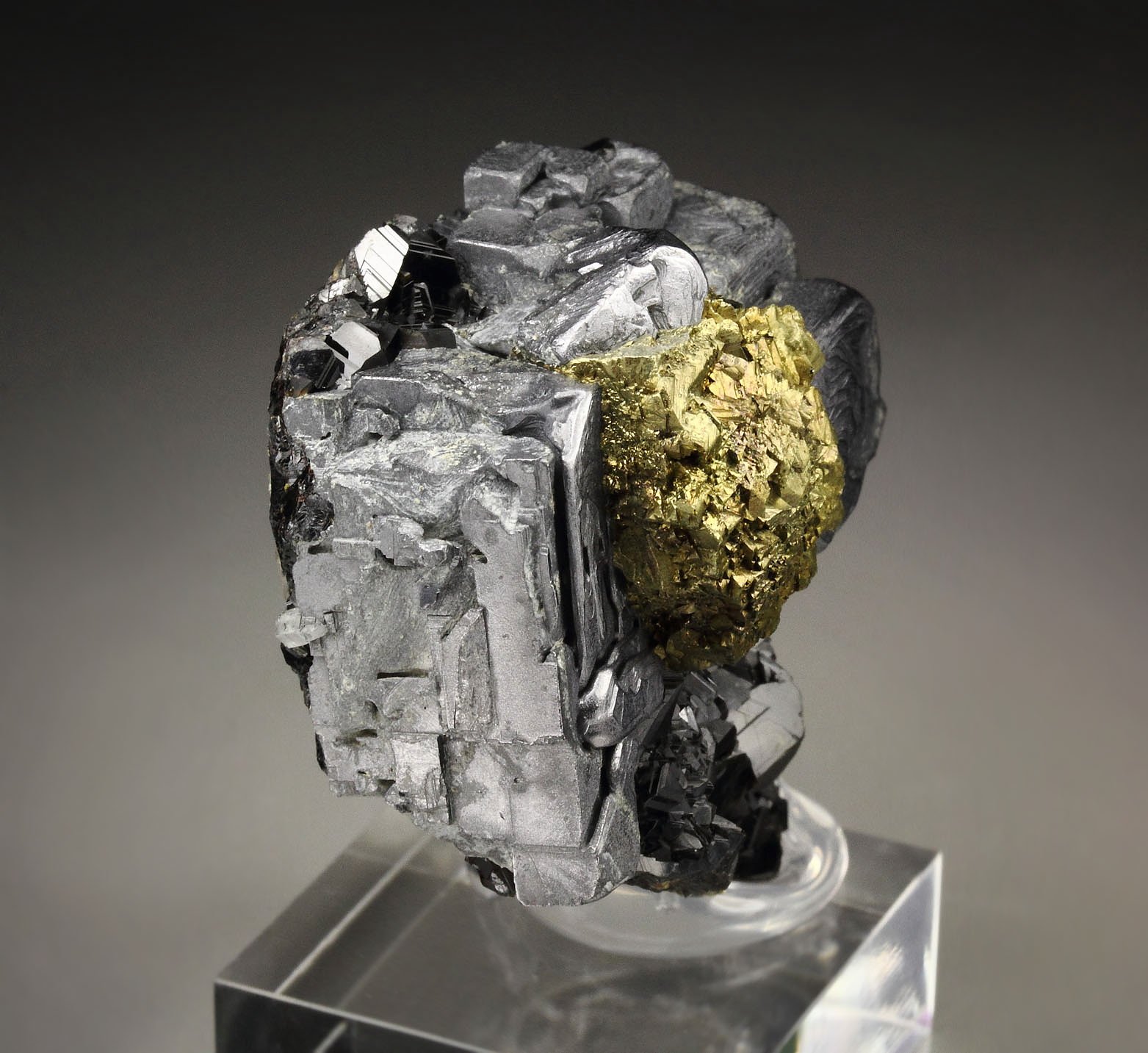 CHALCOPYRITE, skeletal GALENA, SPHALERITE