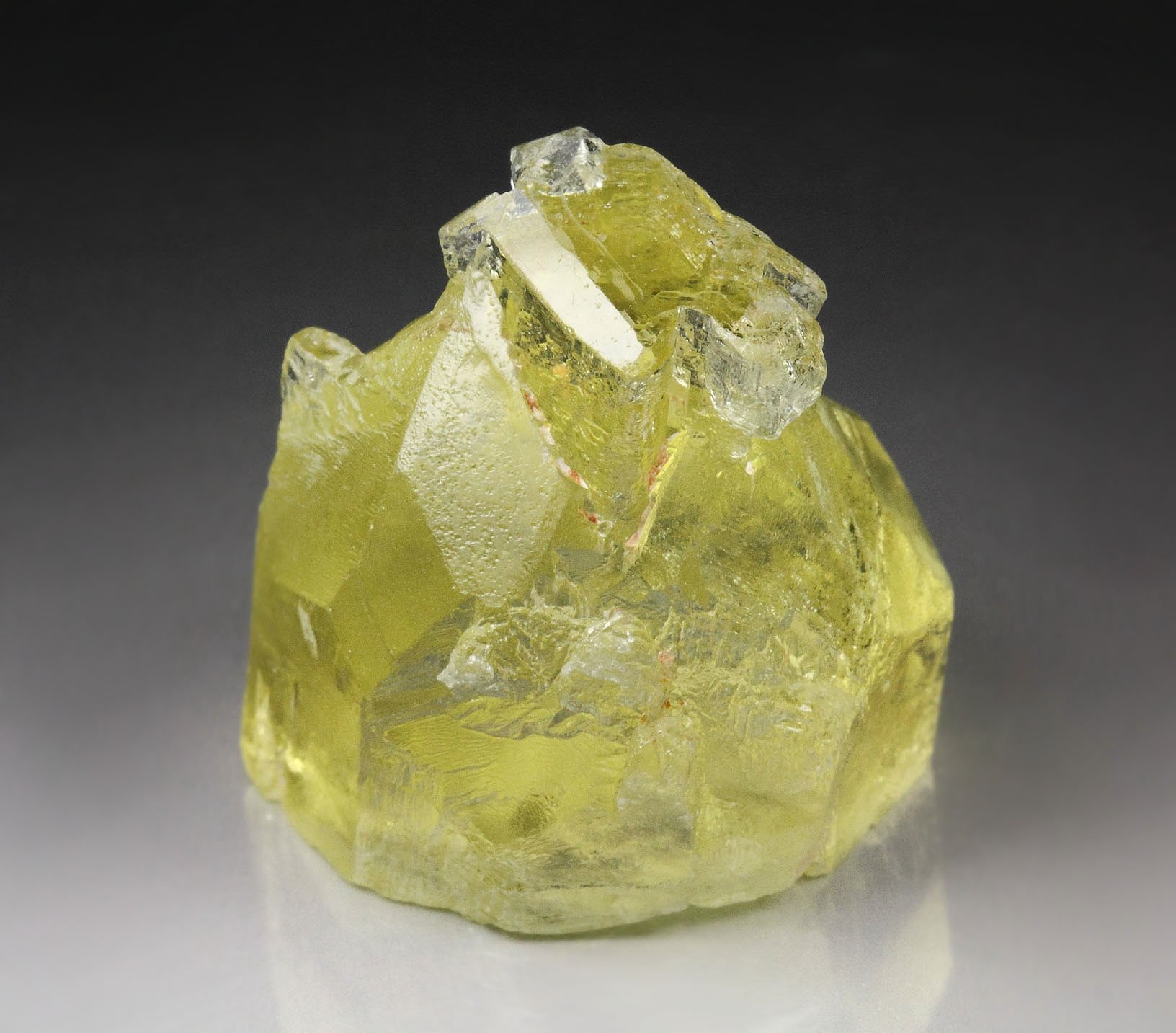 gem BERYL var. HELIODOR