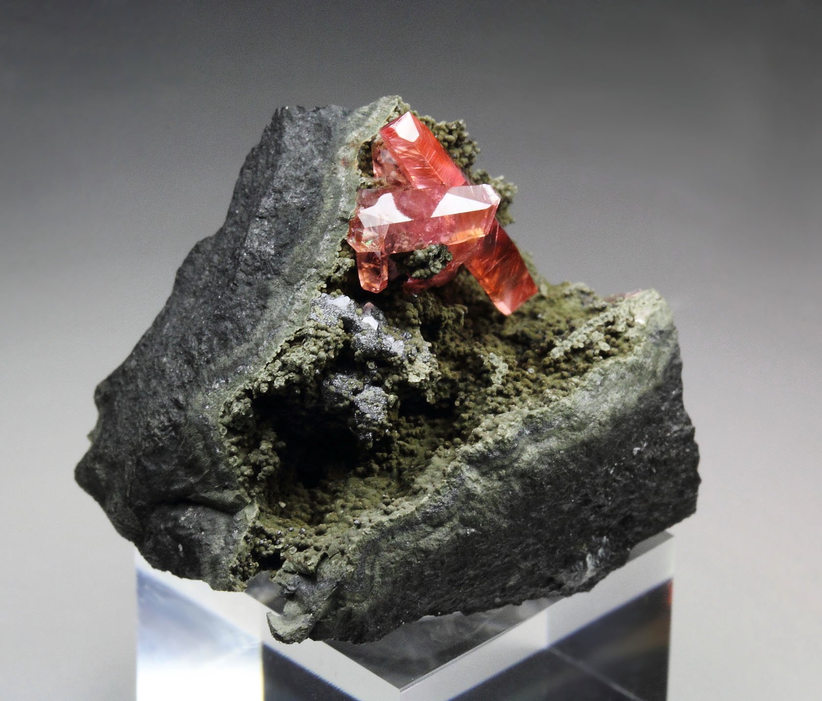 gem RHODOCHROSITE