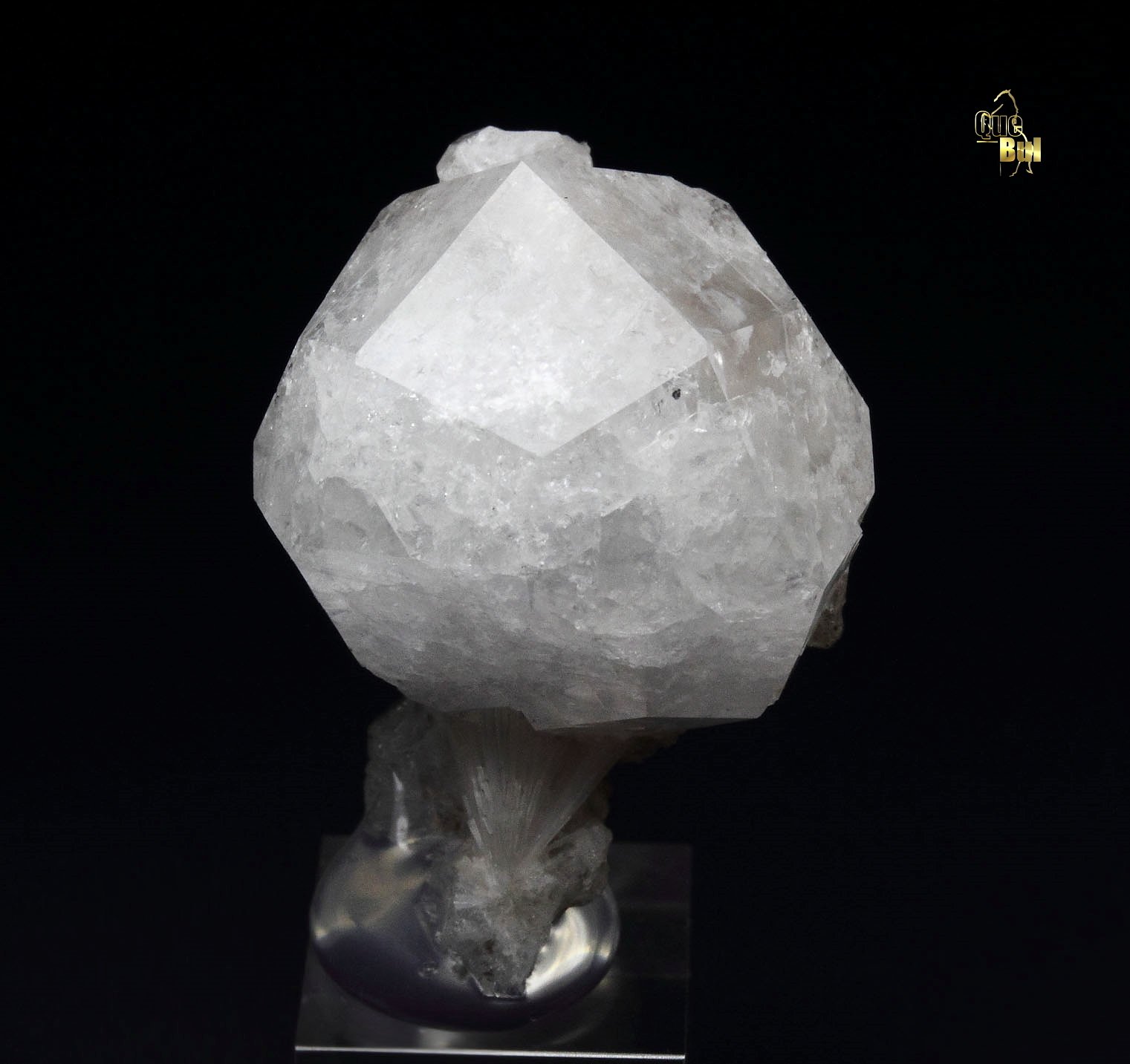 ANALCIME, NATROLITE