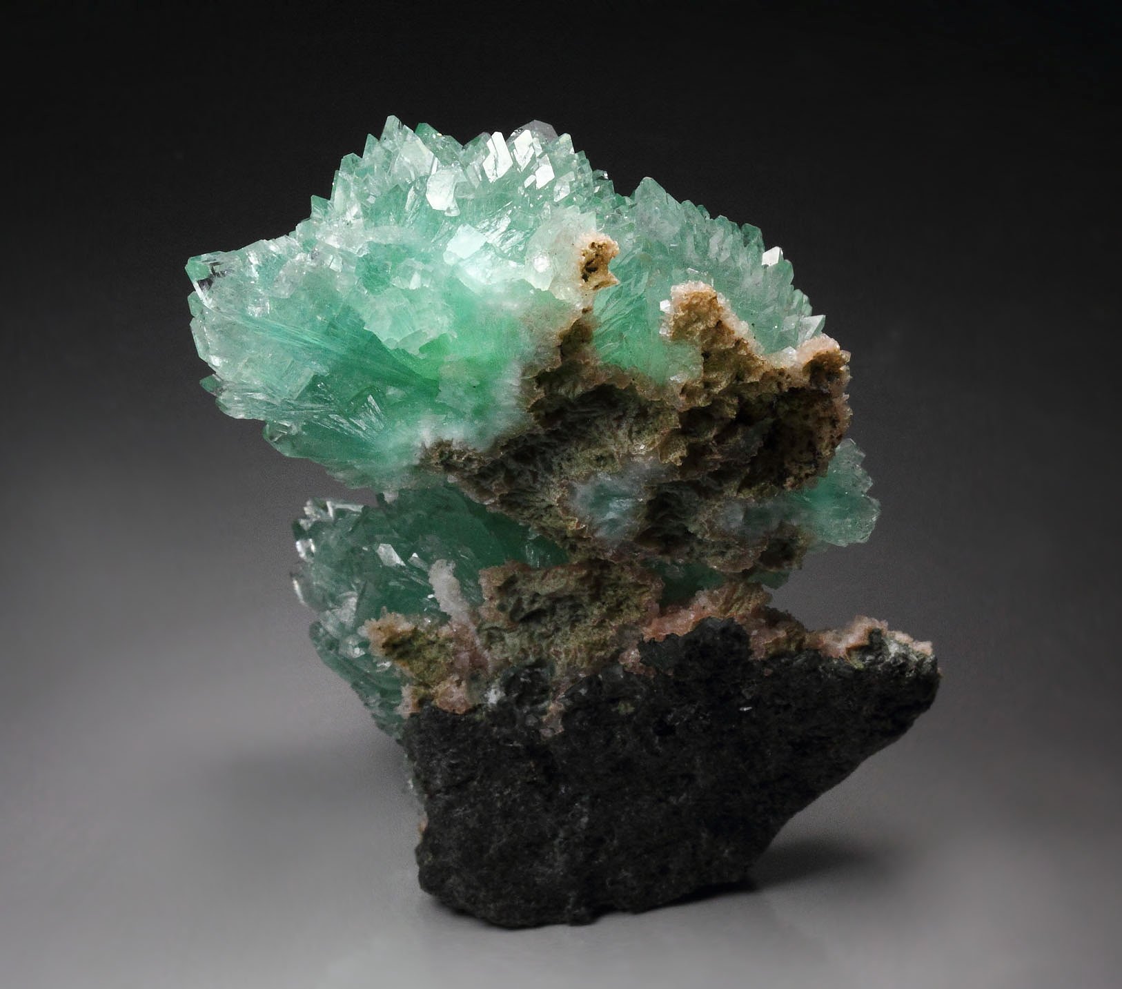 gem FLUORAPOPHYLLITE-(K)