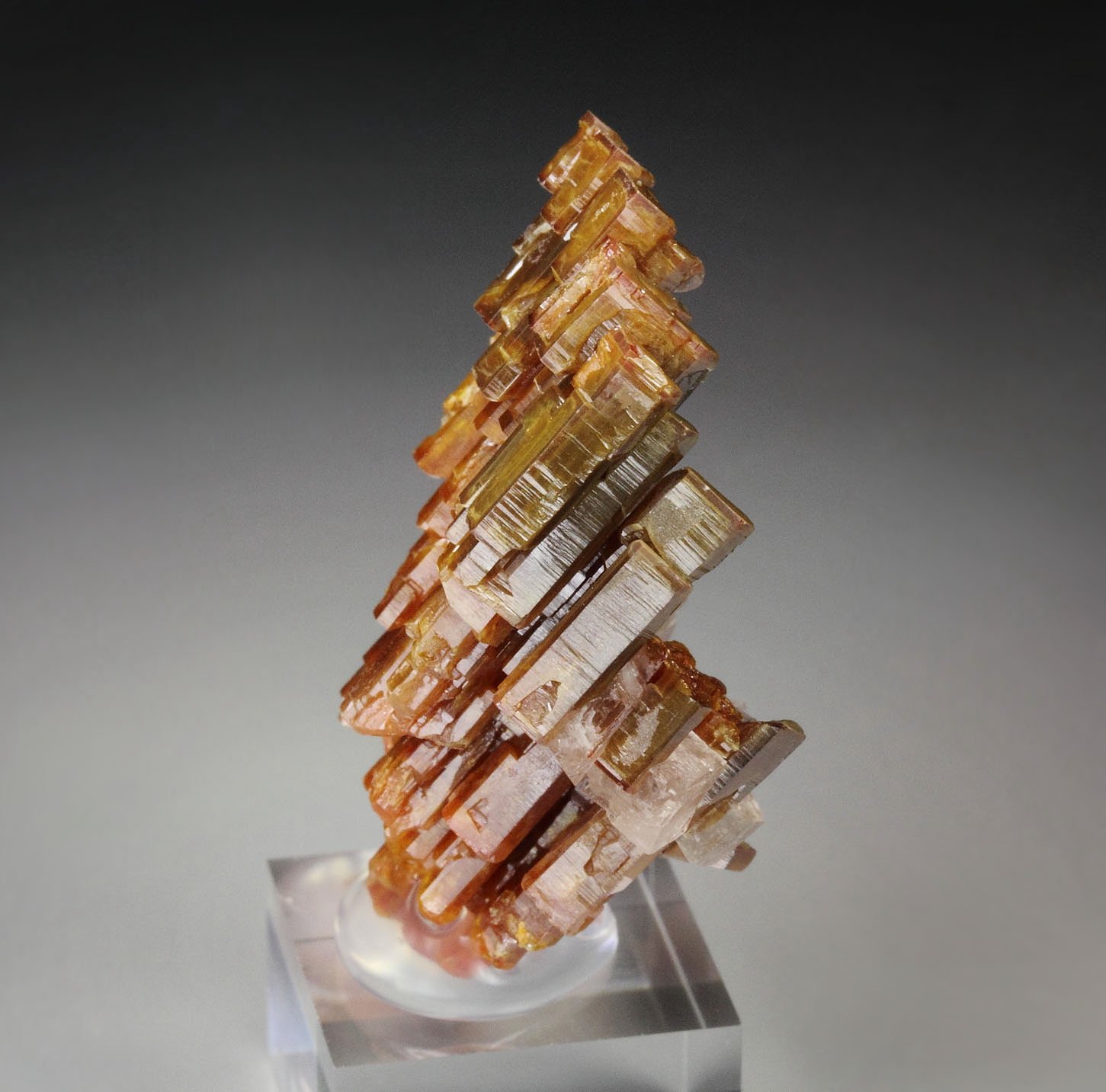 VANADINITE hopper, CALCITE