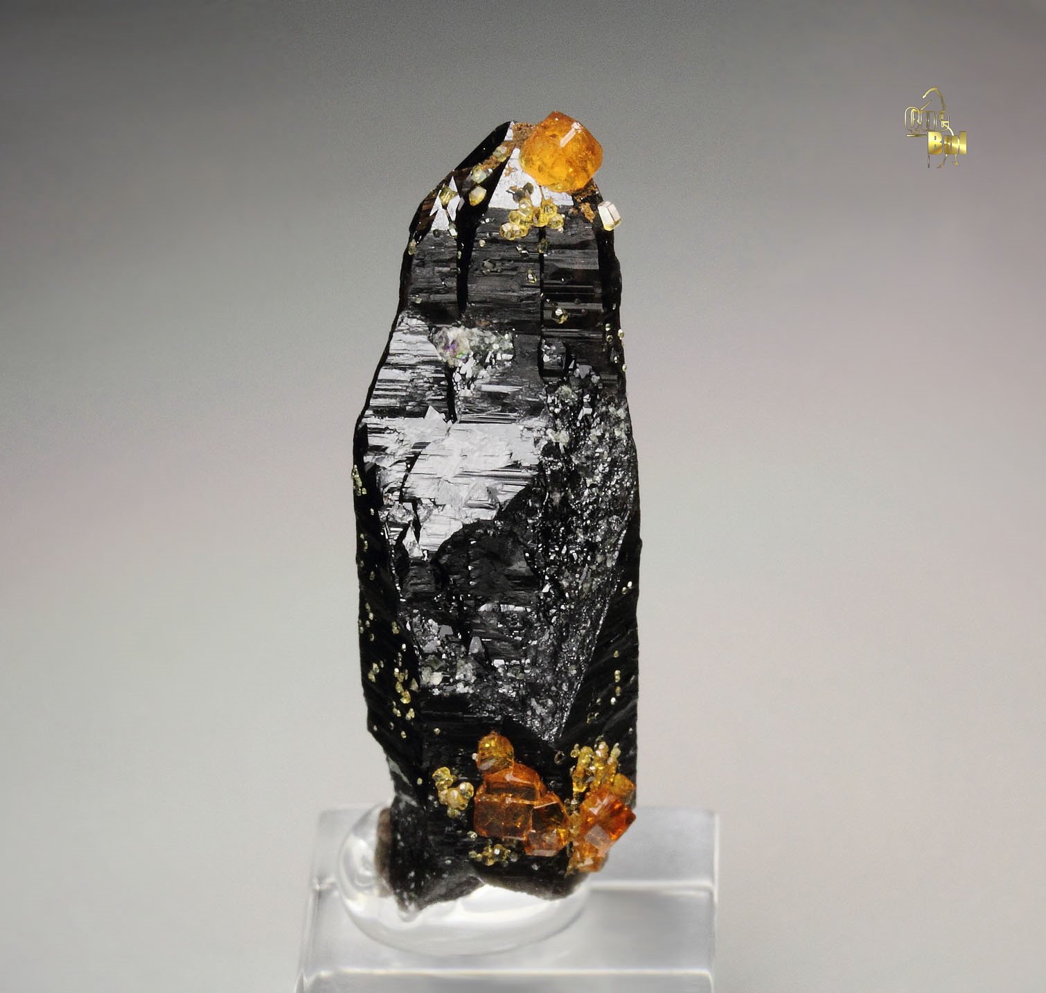 gem GARNET var. SPESSARTINE, QUARTZ var. SMOKY