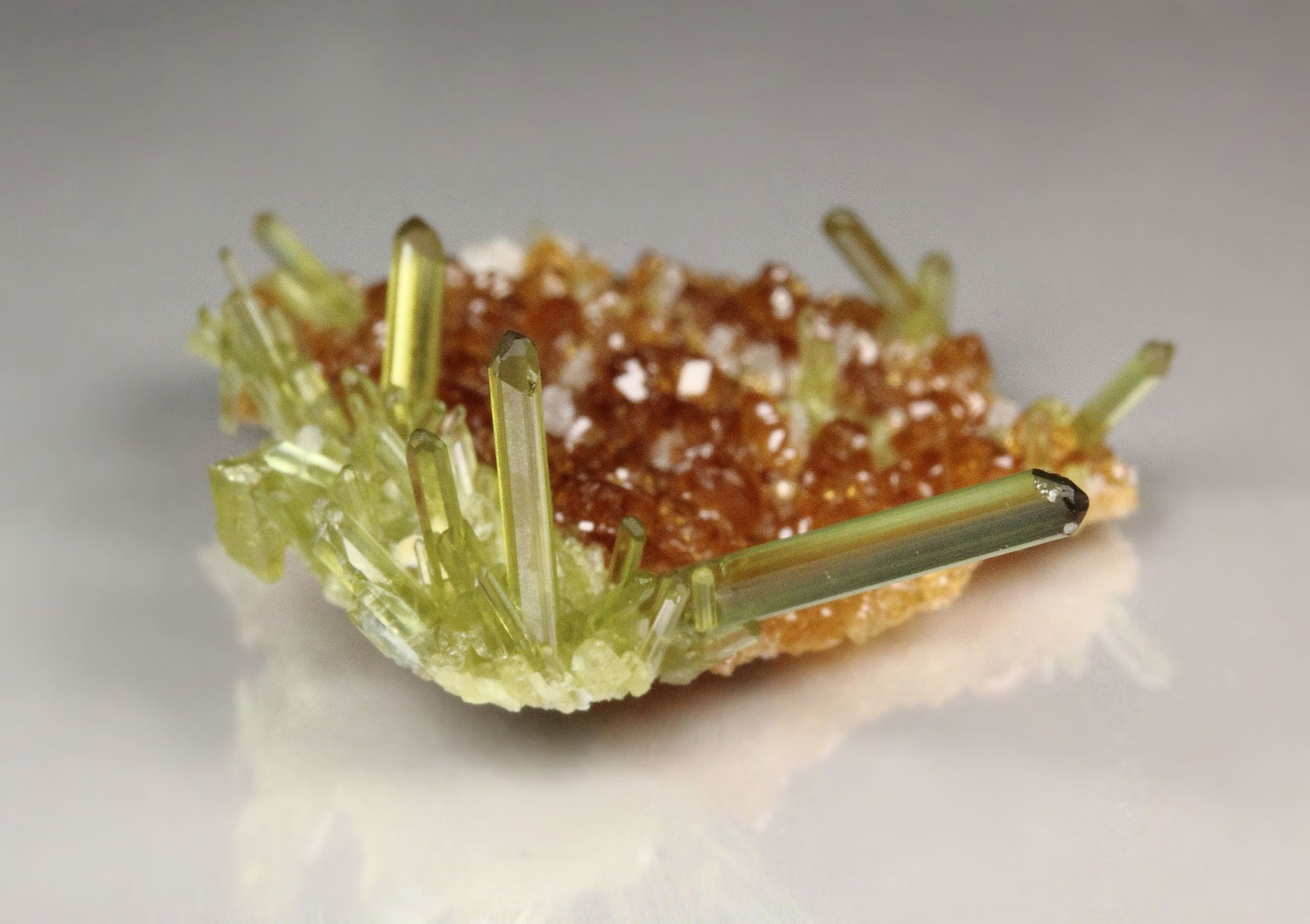 DIOPSIDE, gem GARNET var. HESSONITE 