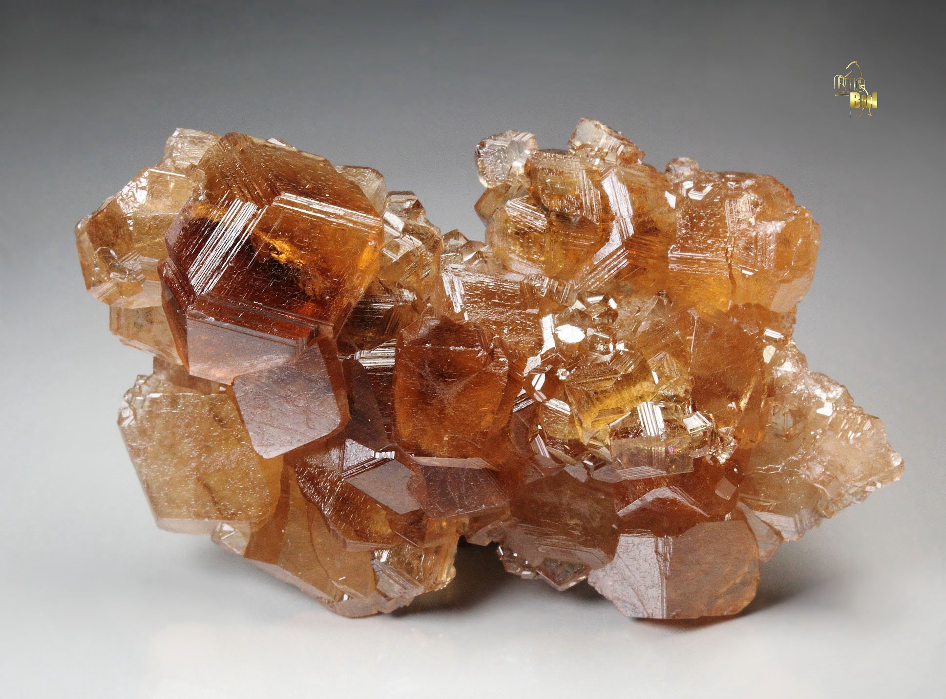 gem GARNET var. GROSSULAR