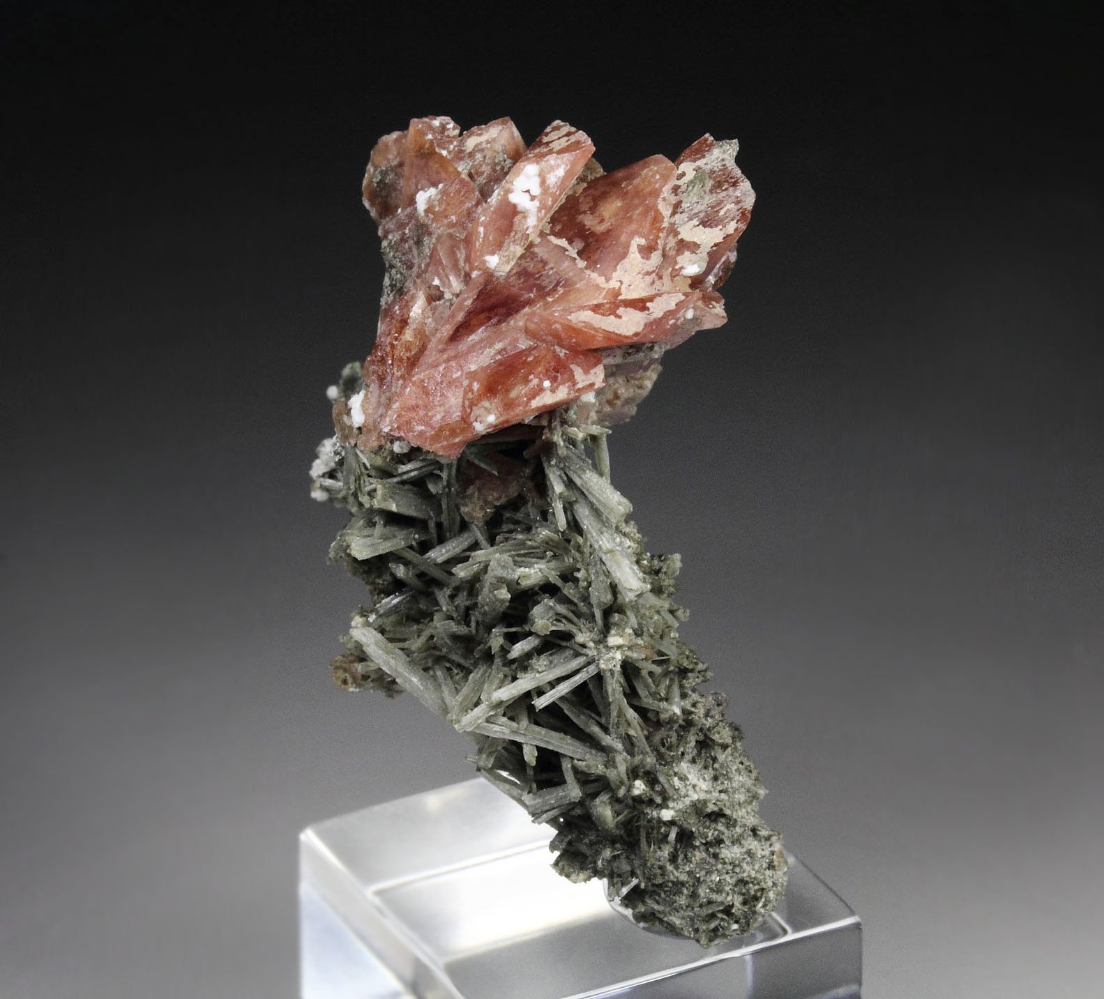 RHODOCHROSITE, ELPIDITE