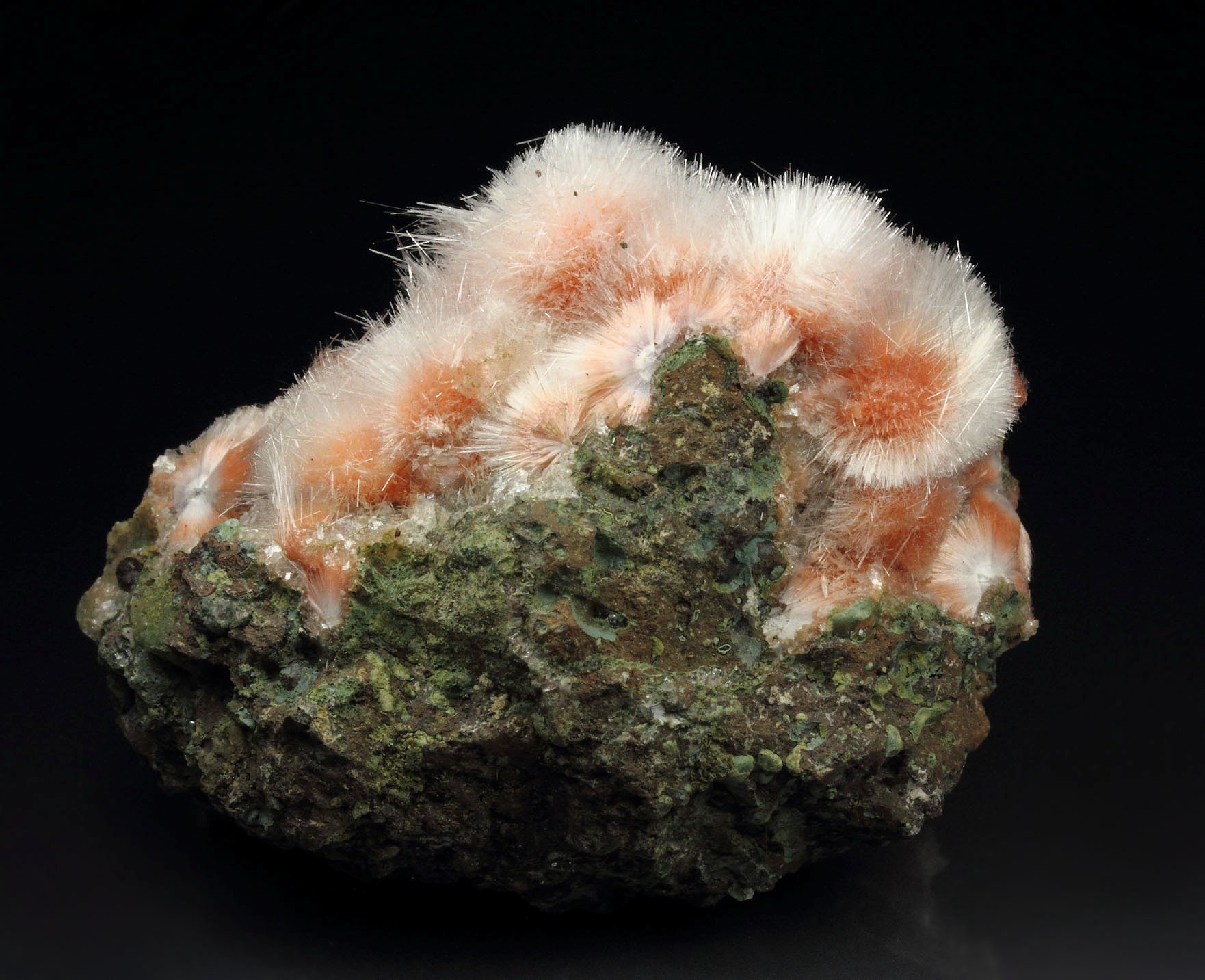 new find - THOMSONITE, MESOLITE