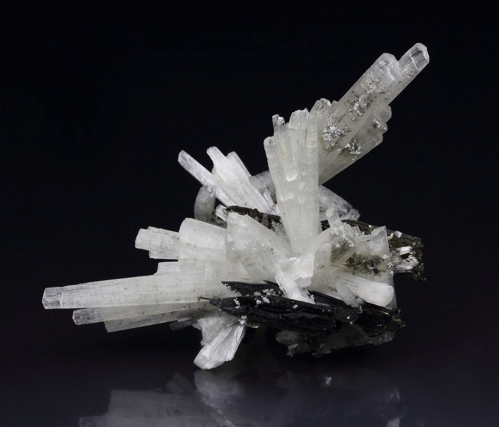 NATROLITE, AEGIRINE