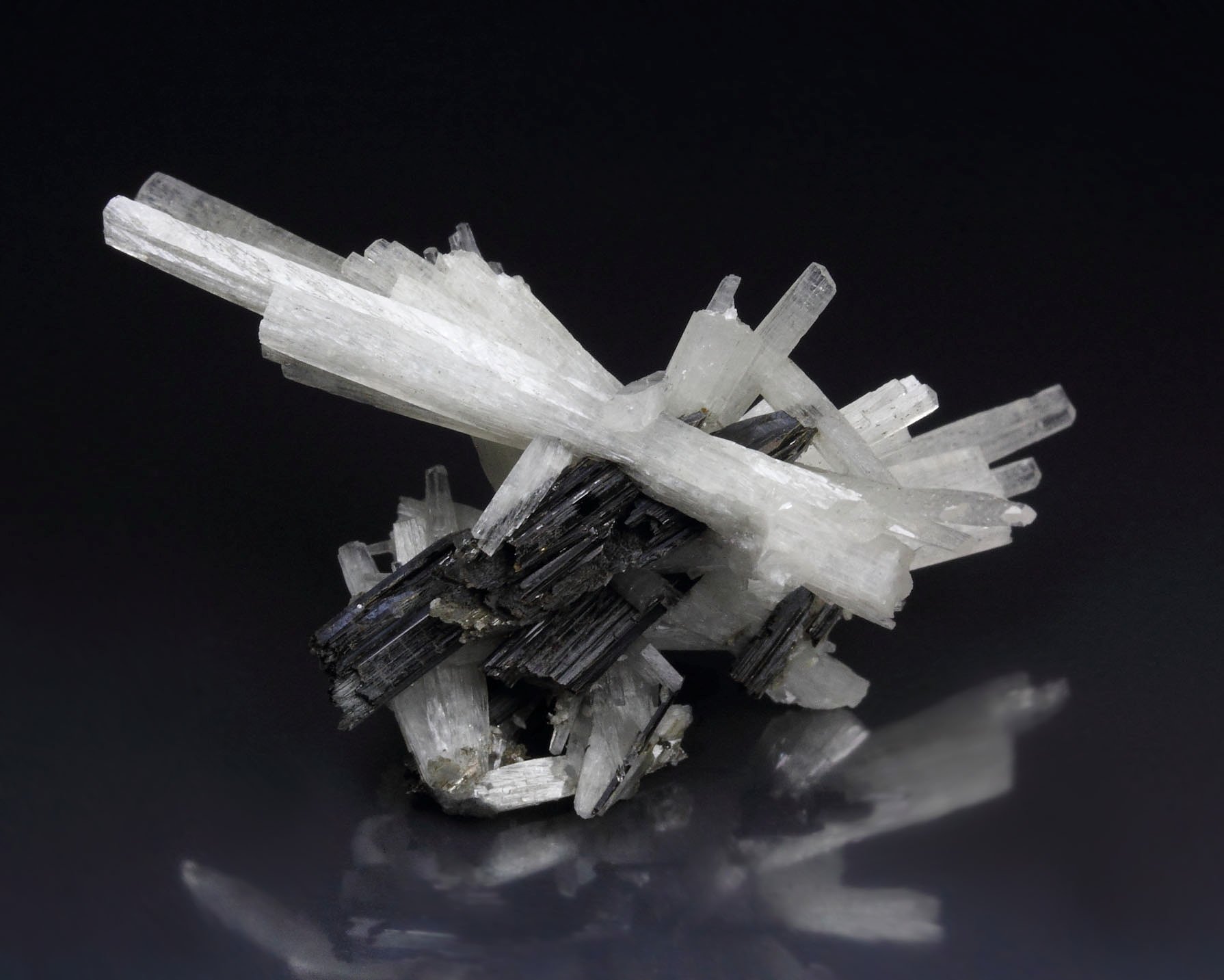 NATROLITE, AEGIRINE