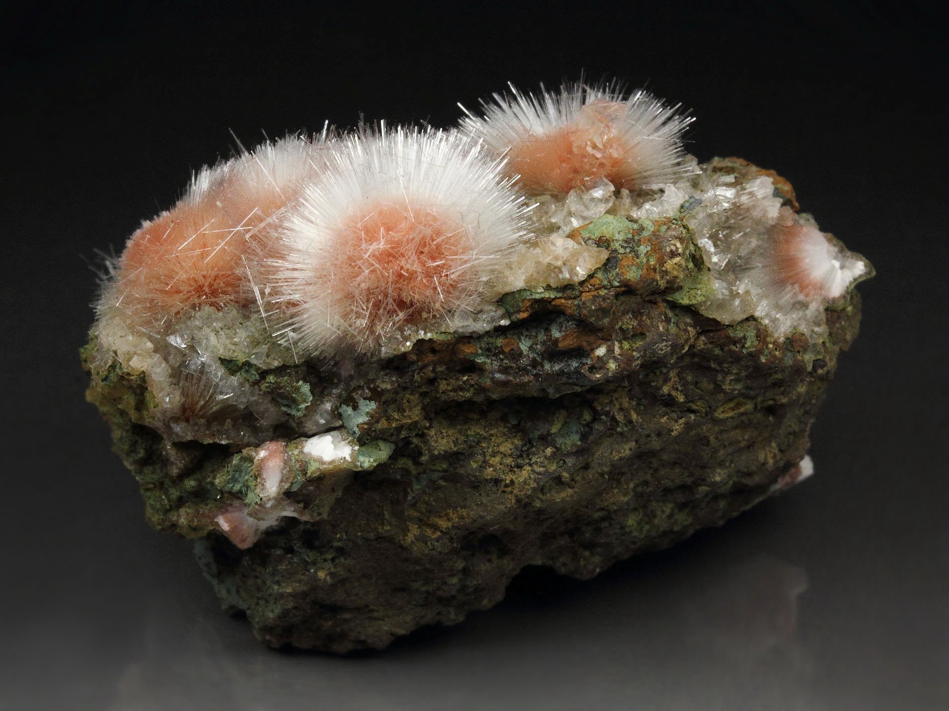 new find - THOMSONITE, MESOLITE