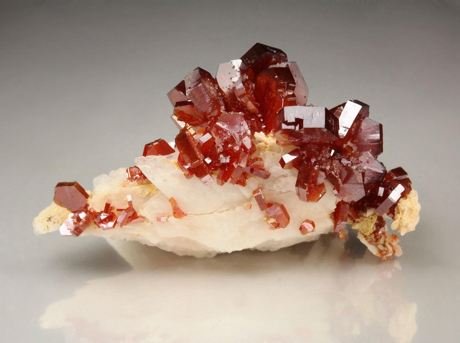 VANADINITE, BARYTE