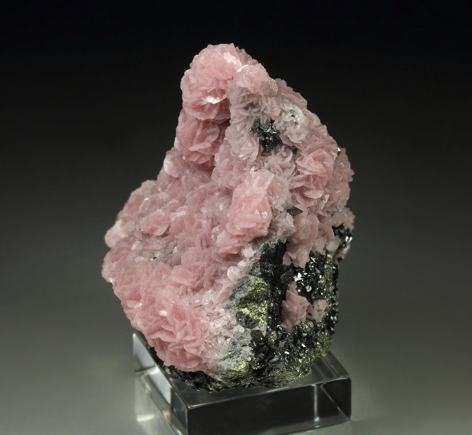 RHODOCHROSITE, TETRAHEDRITE