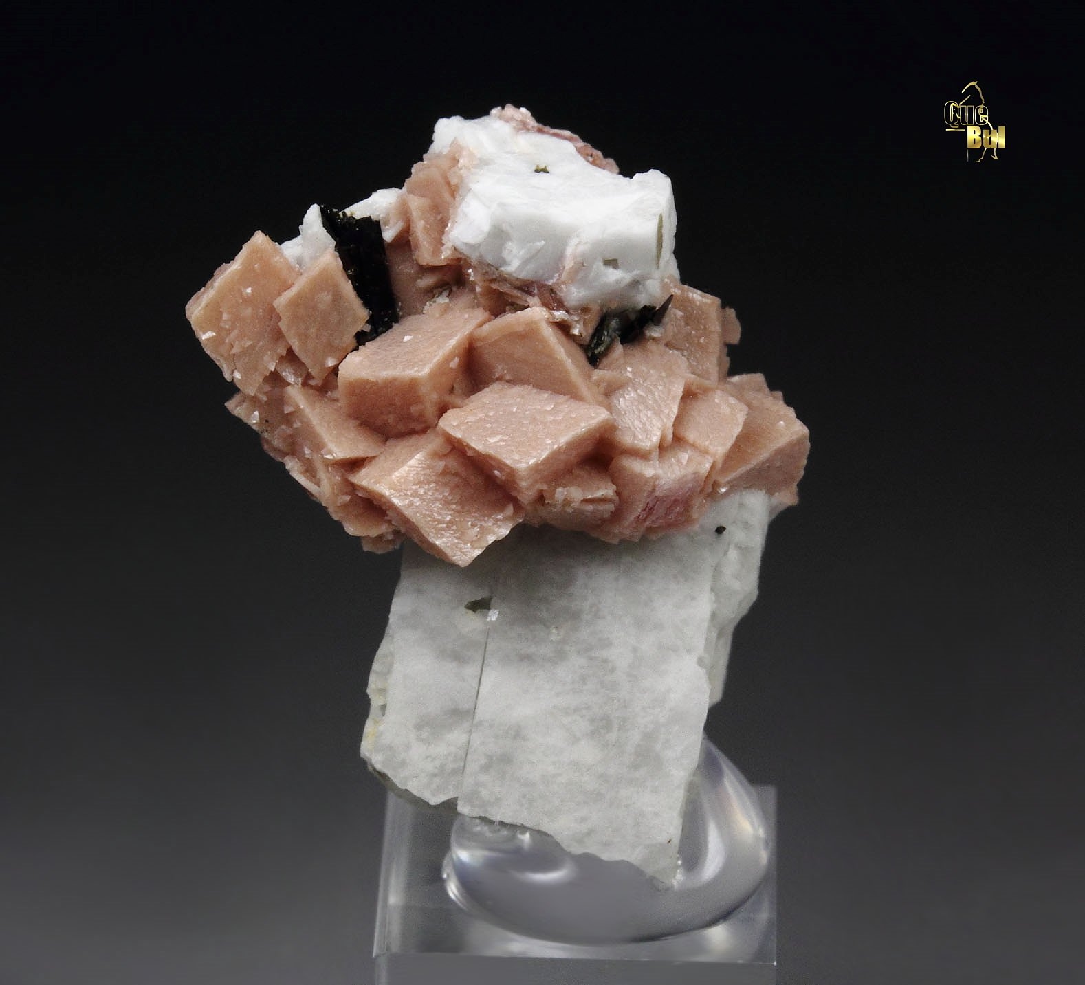 RHODOCHROSITE, AEGIRINE