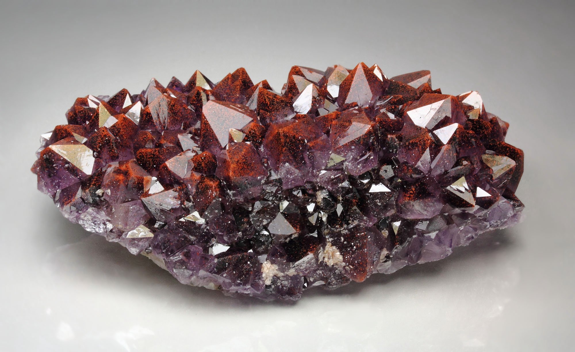 QUARTZ var. AMETHYST with HEMATITE inclusions