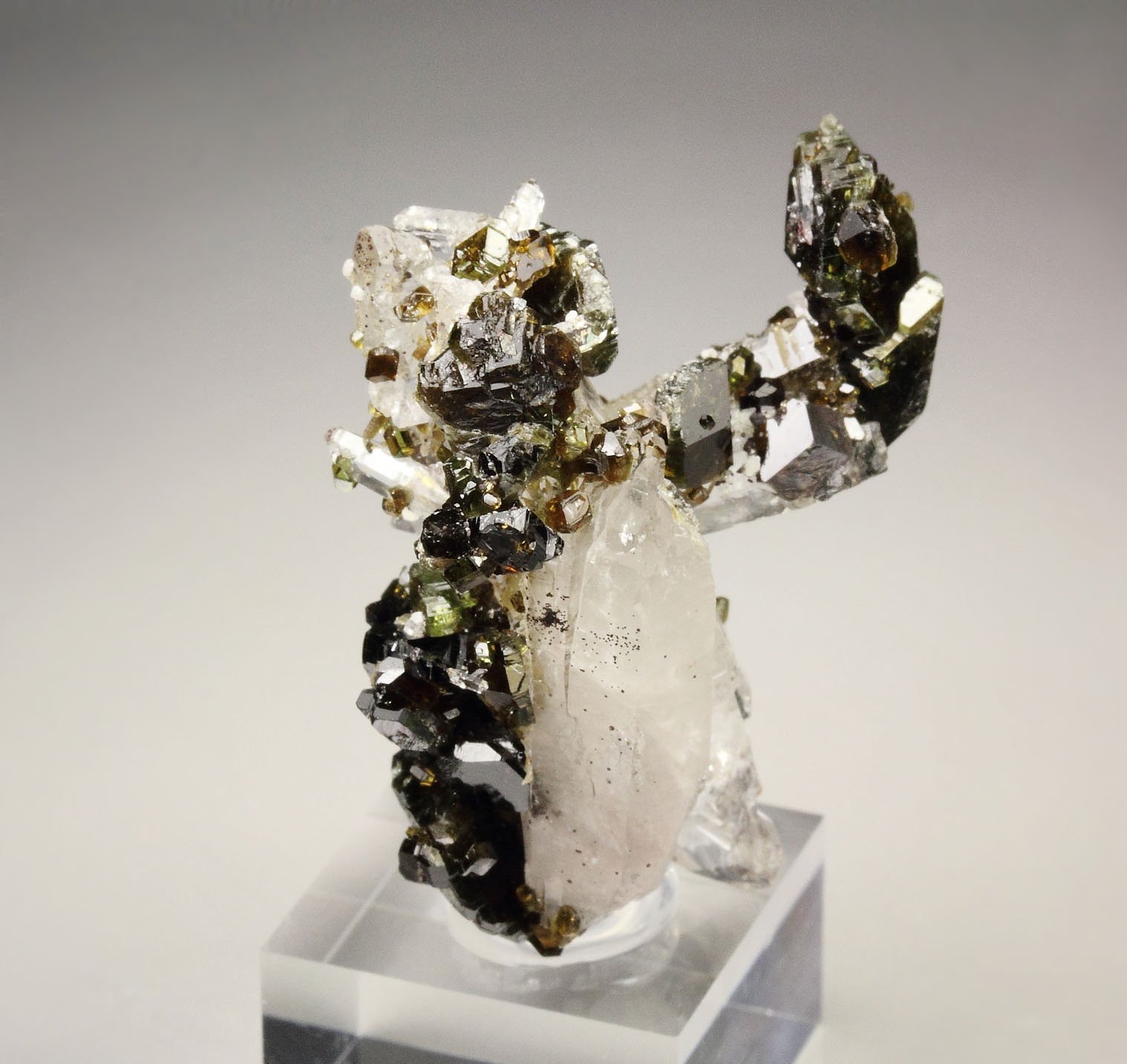 UVITE, QUARTZ bi-terminated