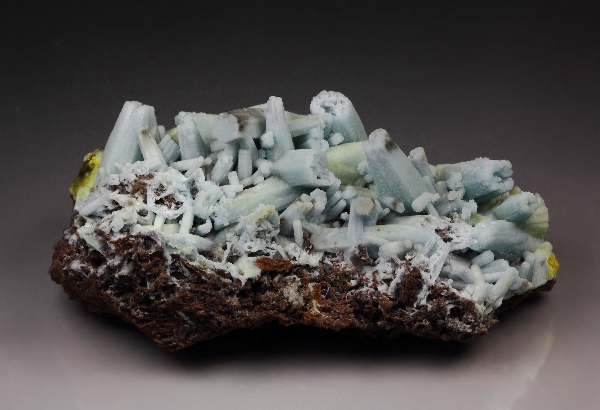 PLUMBOGUMMITE, PYROMORPHITE