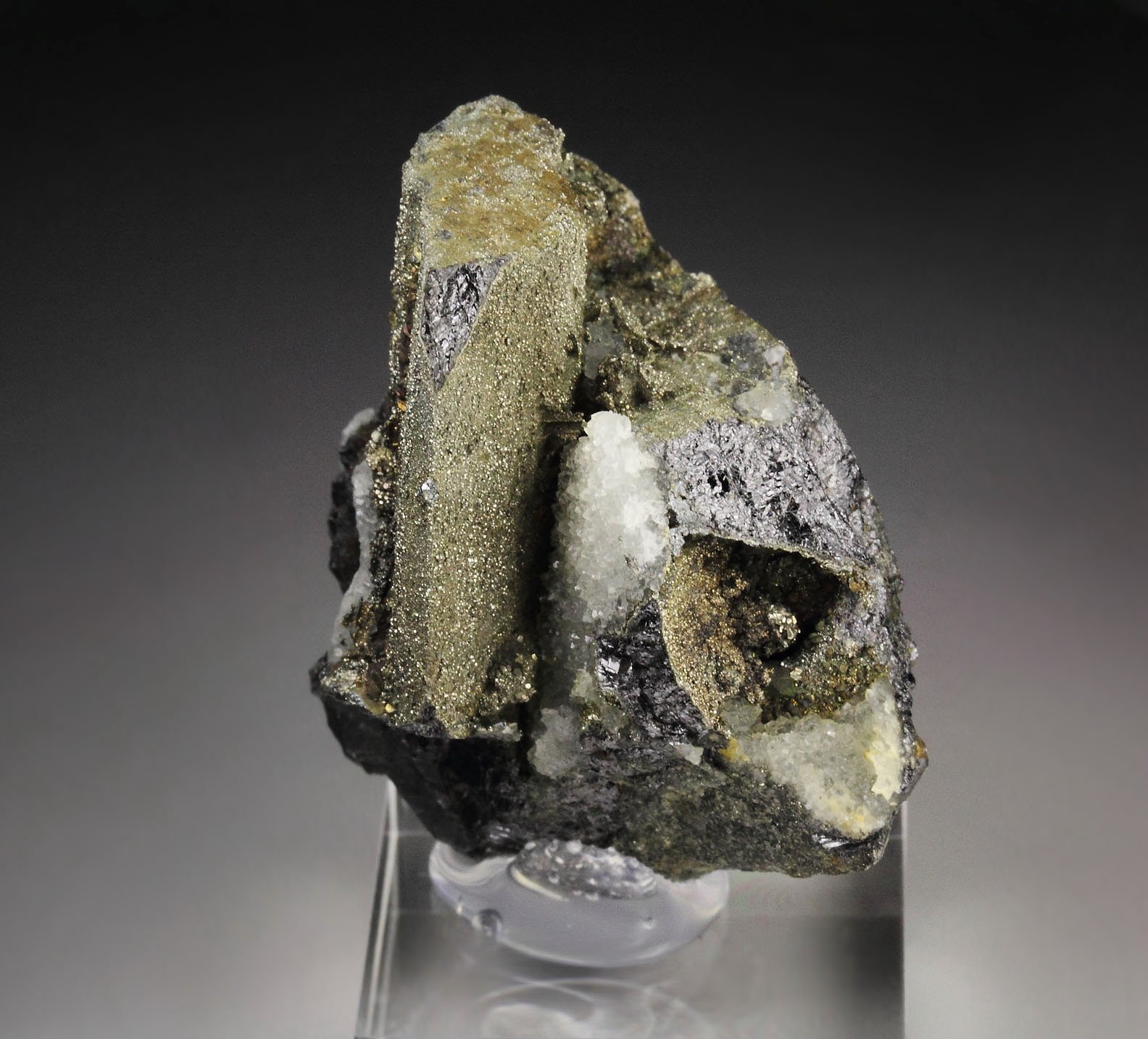 ENARGITE, CHALCOPYRITE, PYRITE, QUARTZ