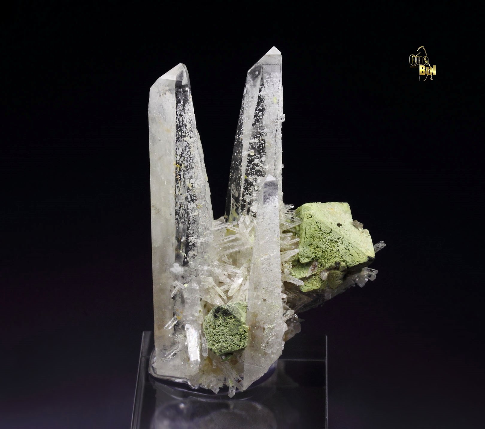 SCHEELITE, STOLZITE, QUARTZ