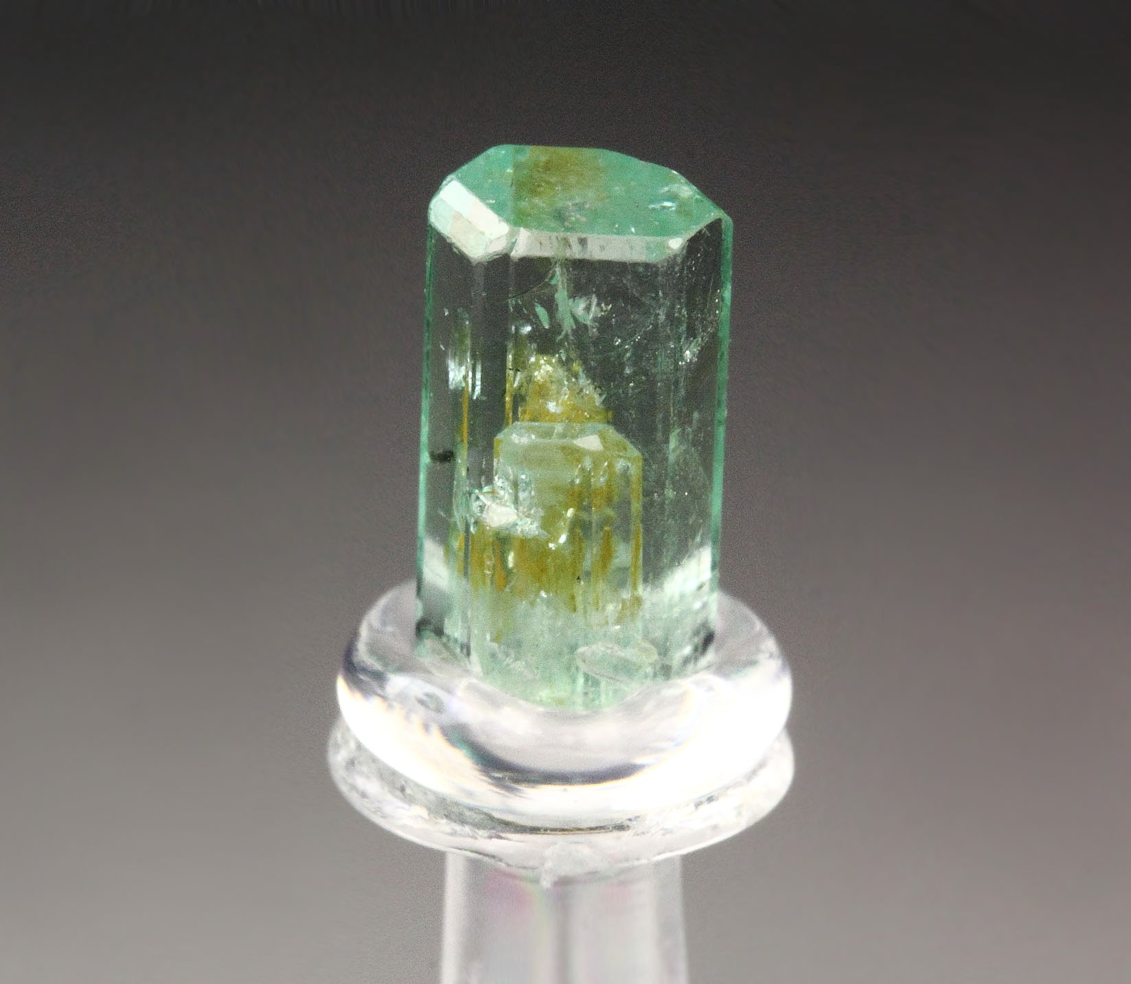 gem BERYL var. EMERALD