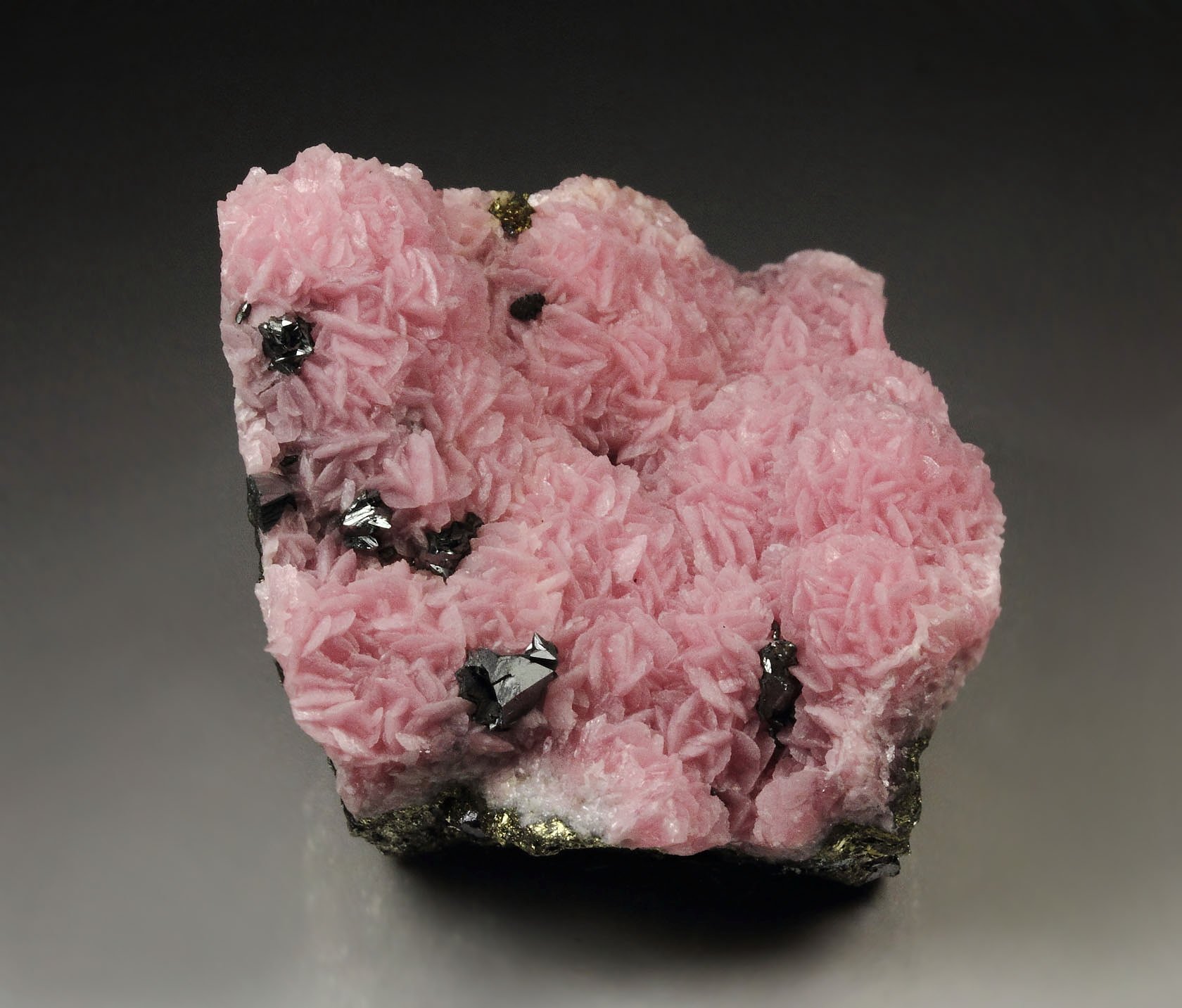 RHODOCHROSITE, TETRAHEDRITE