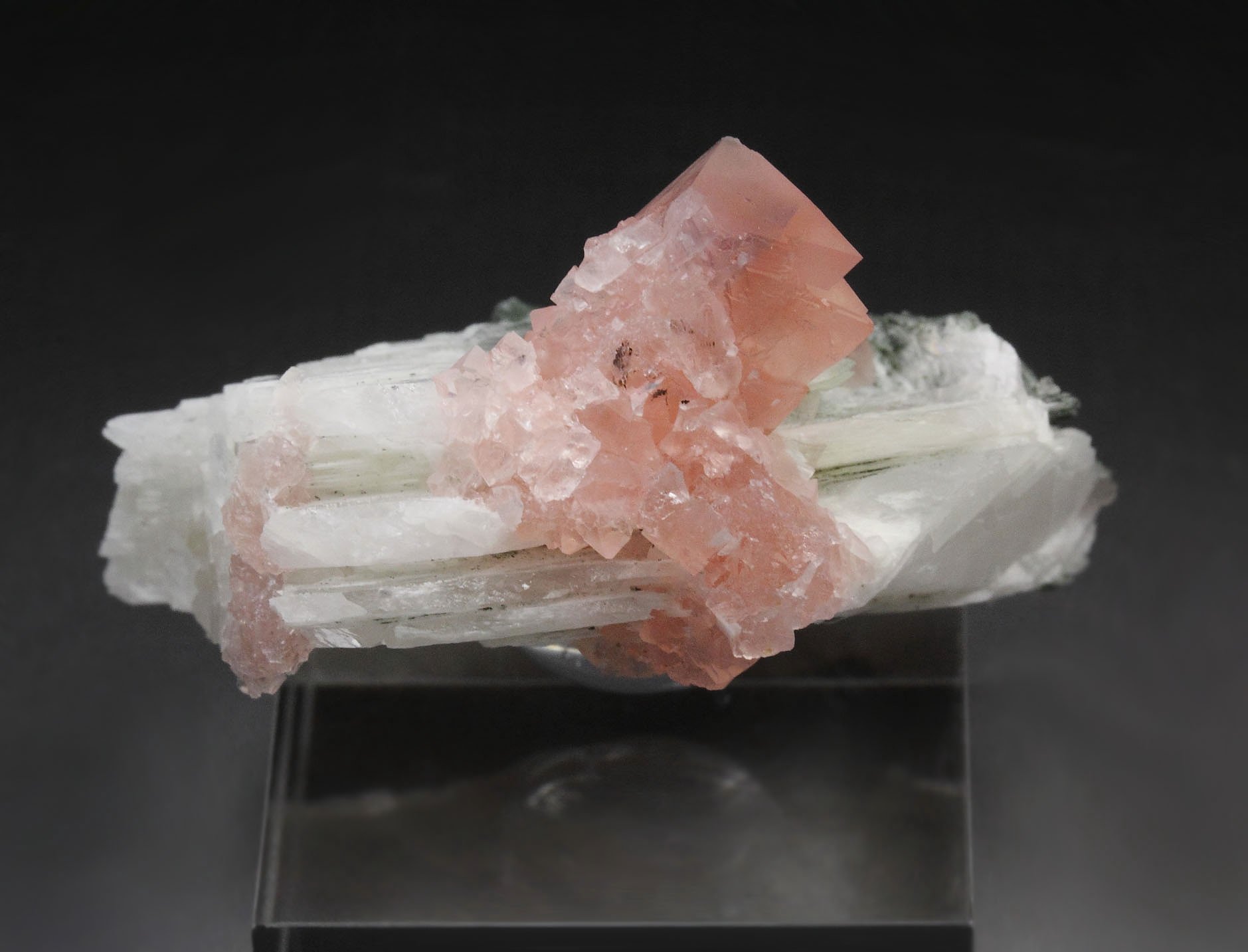 pink FLUORITE